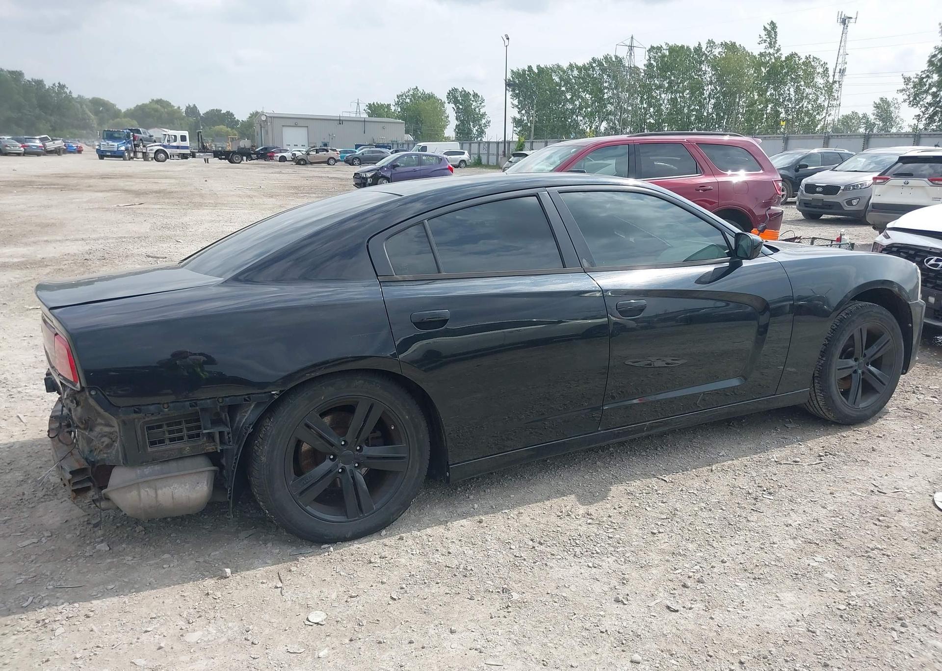 2013 DODGE CHARGER