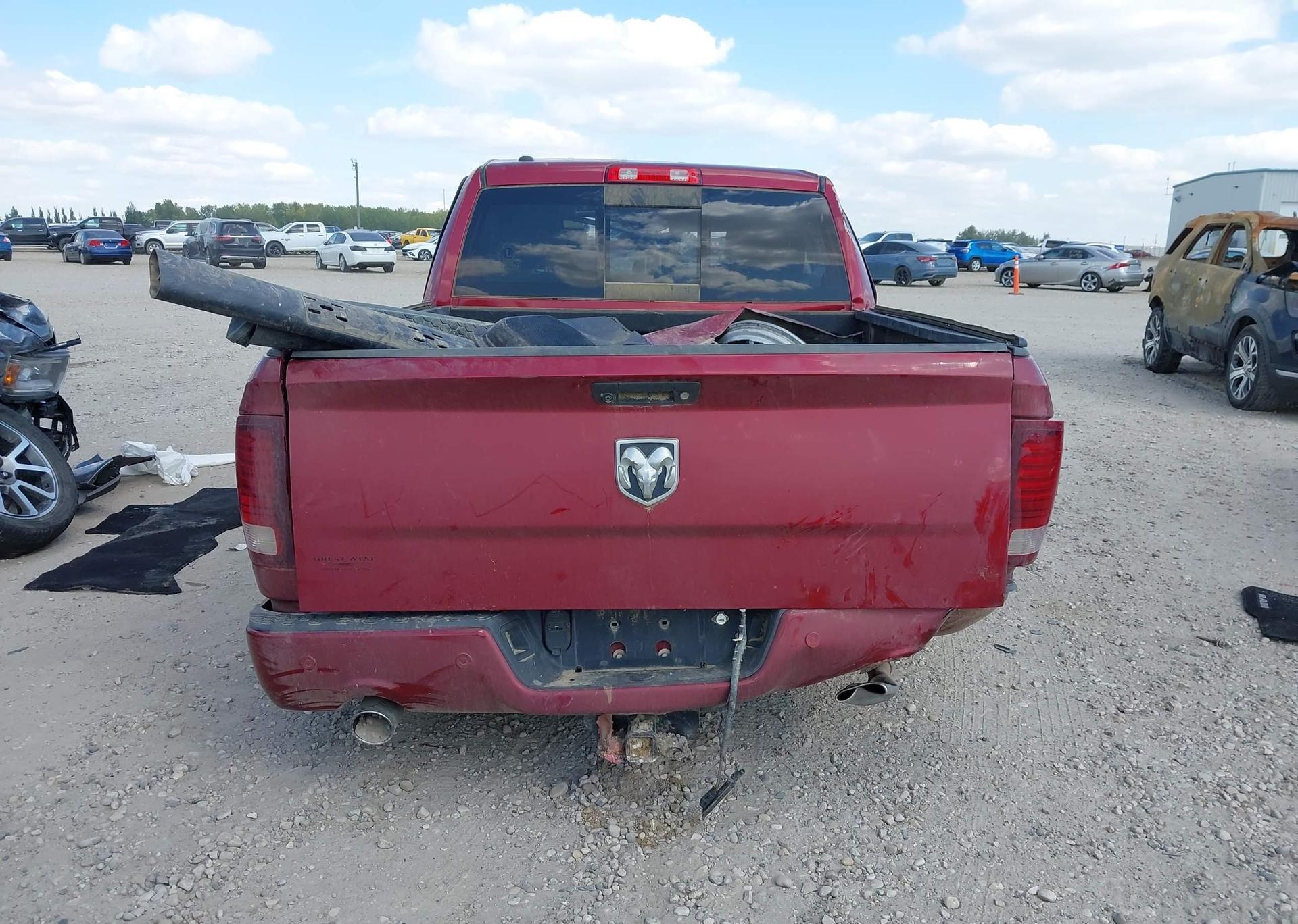 2014 RAM 1500 SPORT