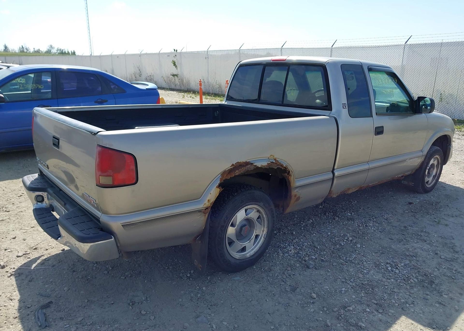 2002 GMC SONOMA SL