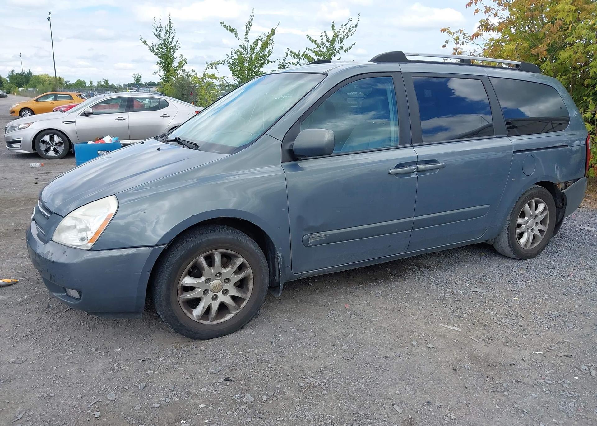 2006 KIA SEDONA EX