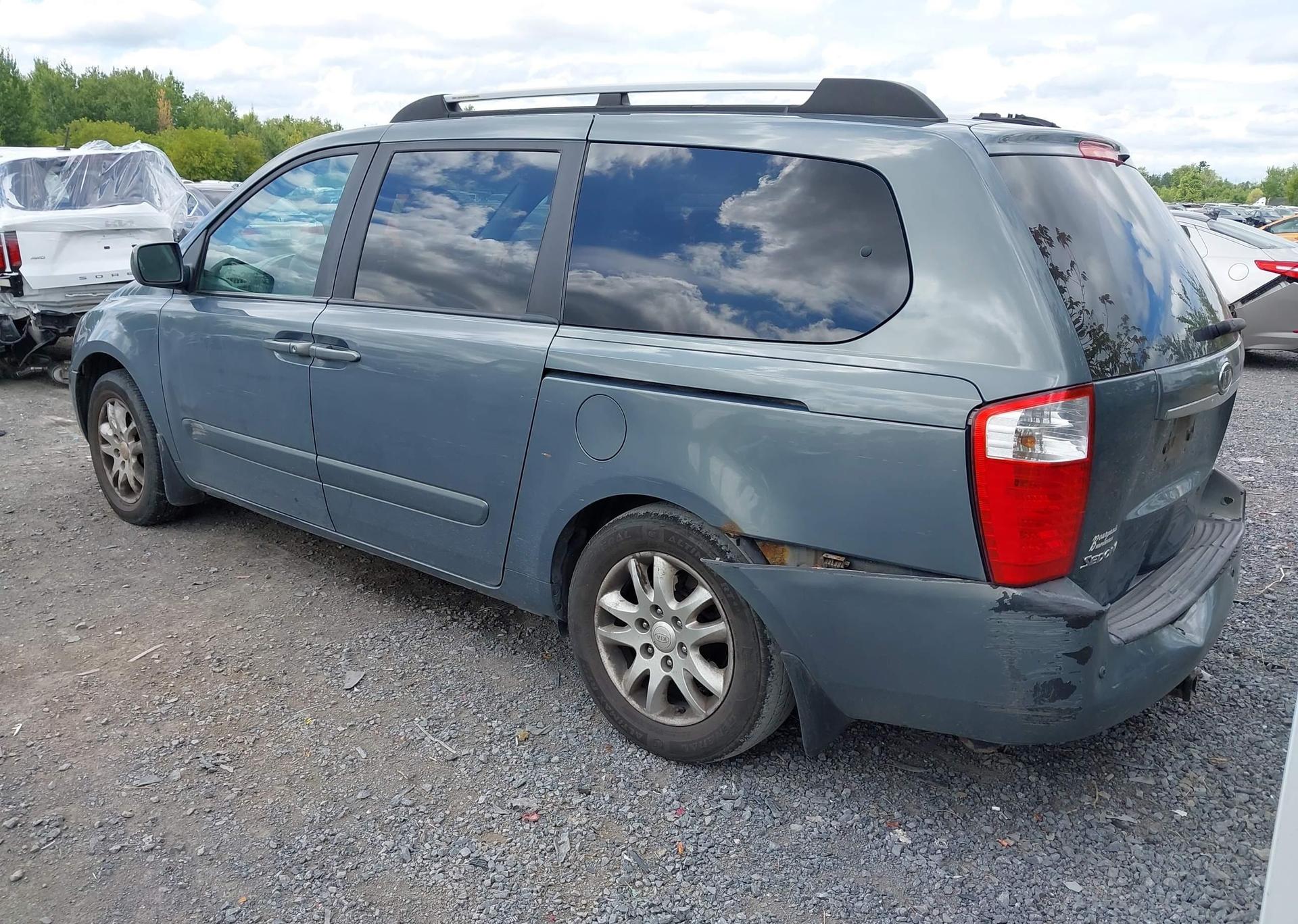 2006 KIA SEDONA EX