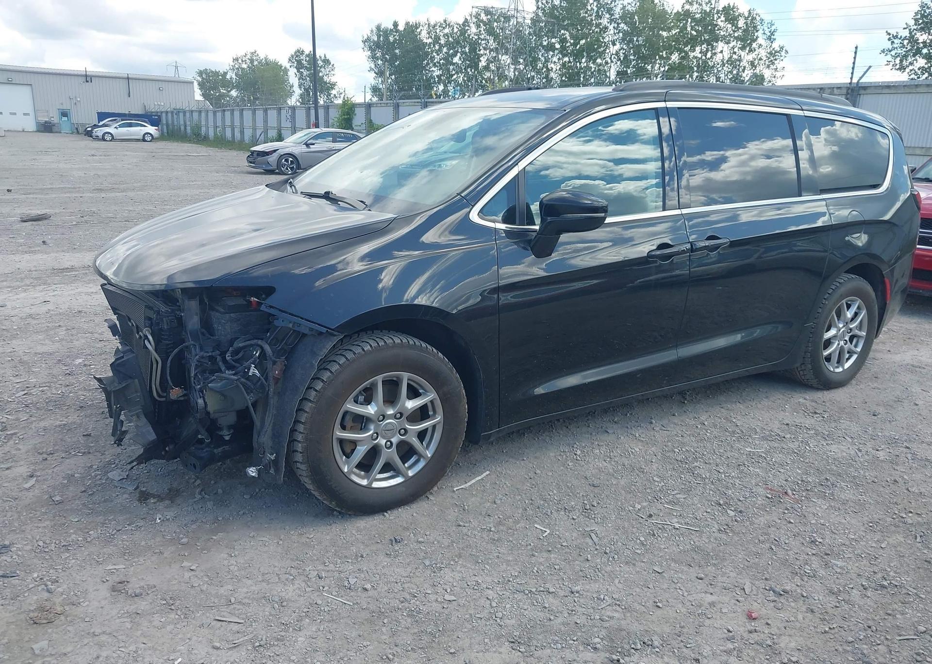 2021 CHRYSLER PACIFICA TOURING