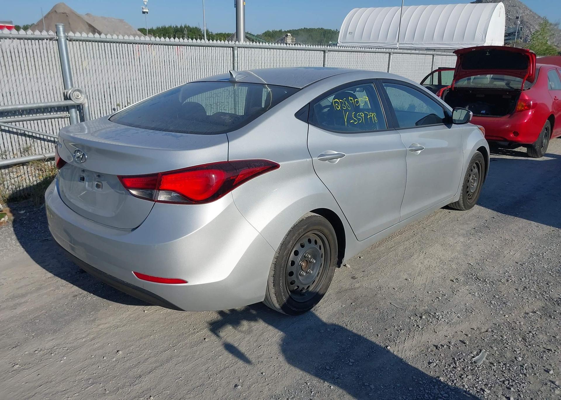2015 HYUNDAI ELANTRA GL