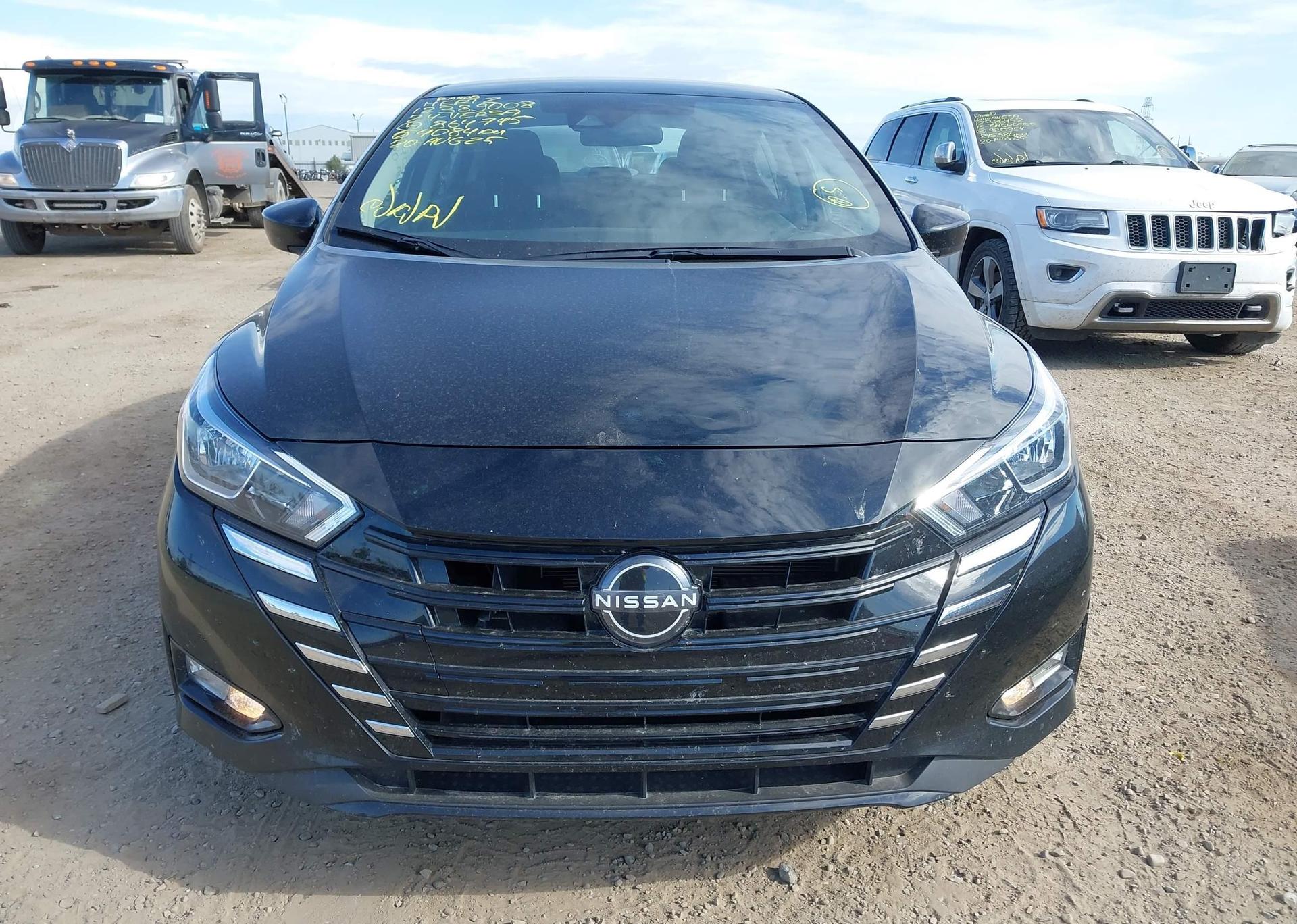 2024 NISSAN VERSA SV