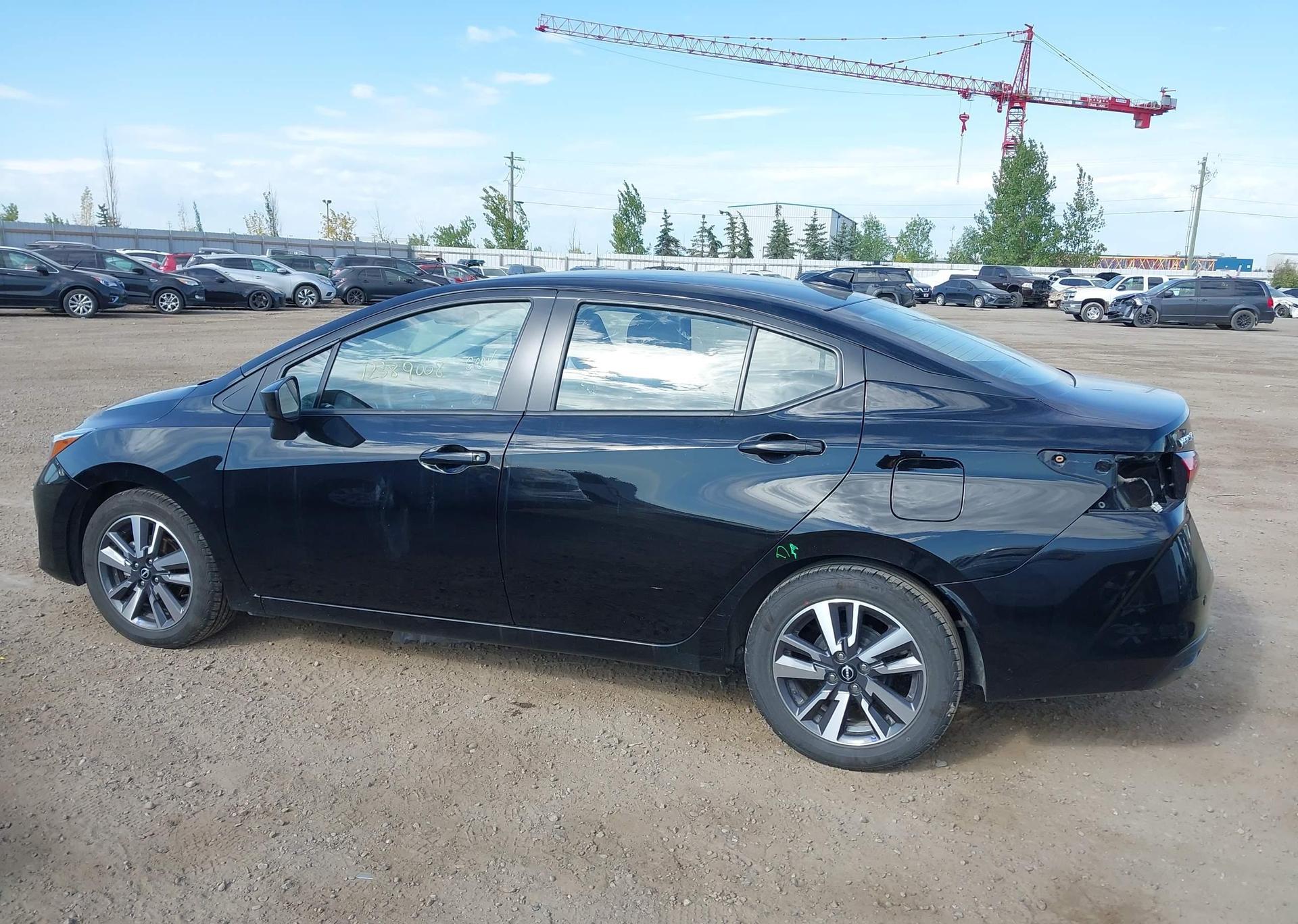 2024 NISSAN VERSA SV