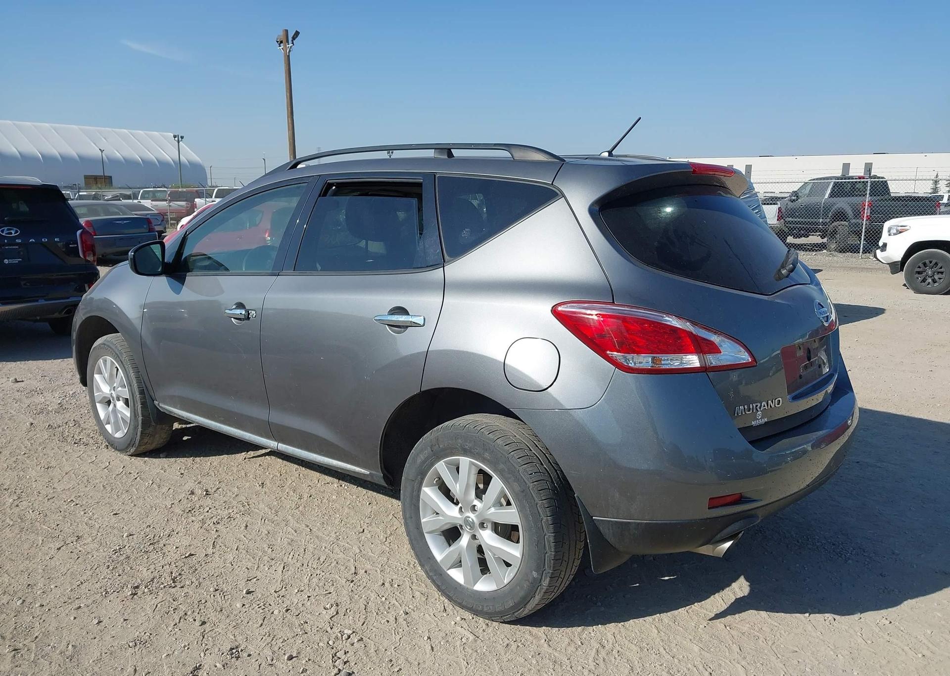 2014 NISSAN MURANO S