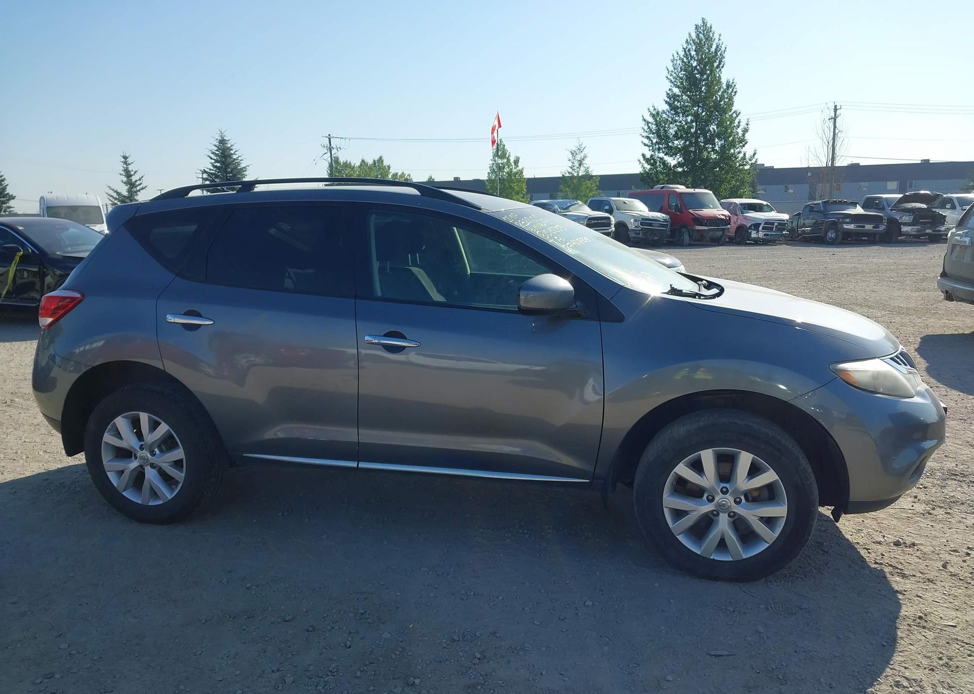 2014 NISSAN MURANO S