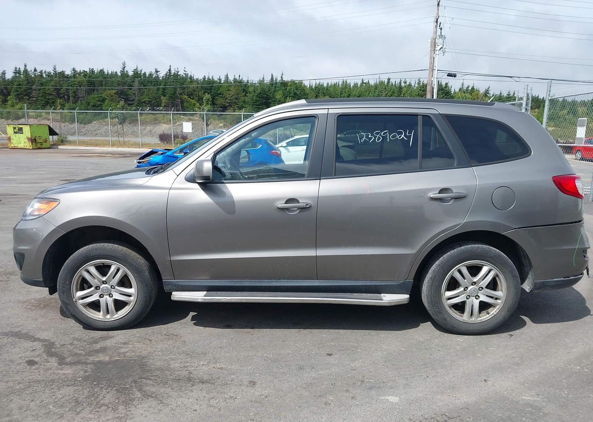 2012 HYUNDAI SANTA FE GL 3.5