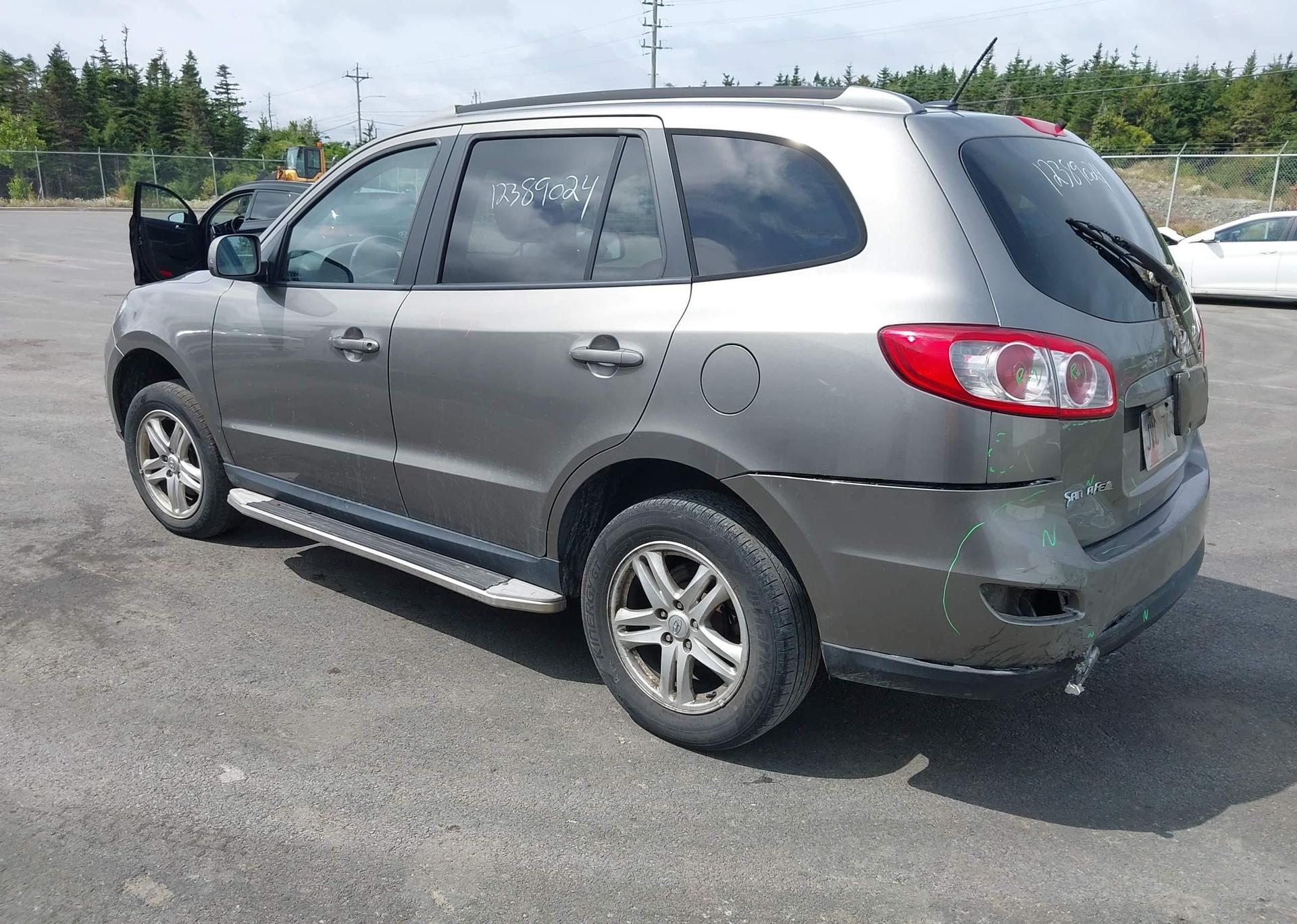 2012 HYUNDAI SANTA FE GL 3.5