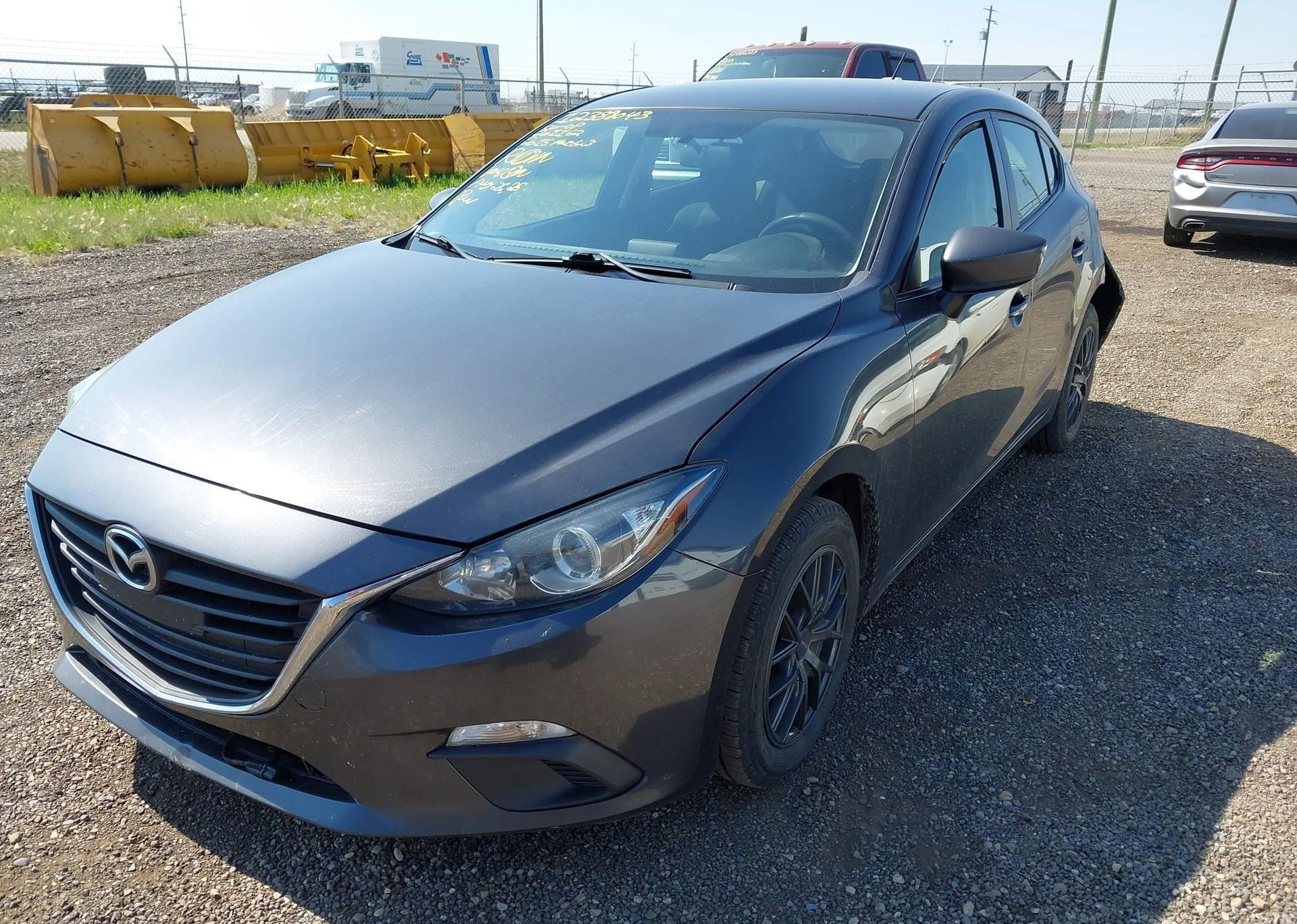 2015 MAZDA MAZDA3