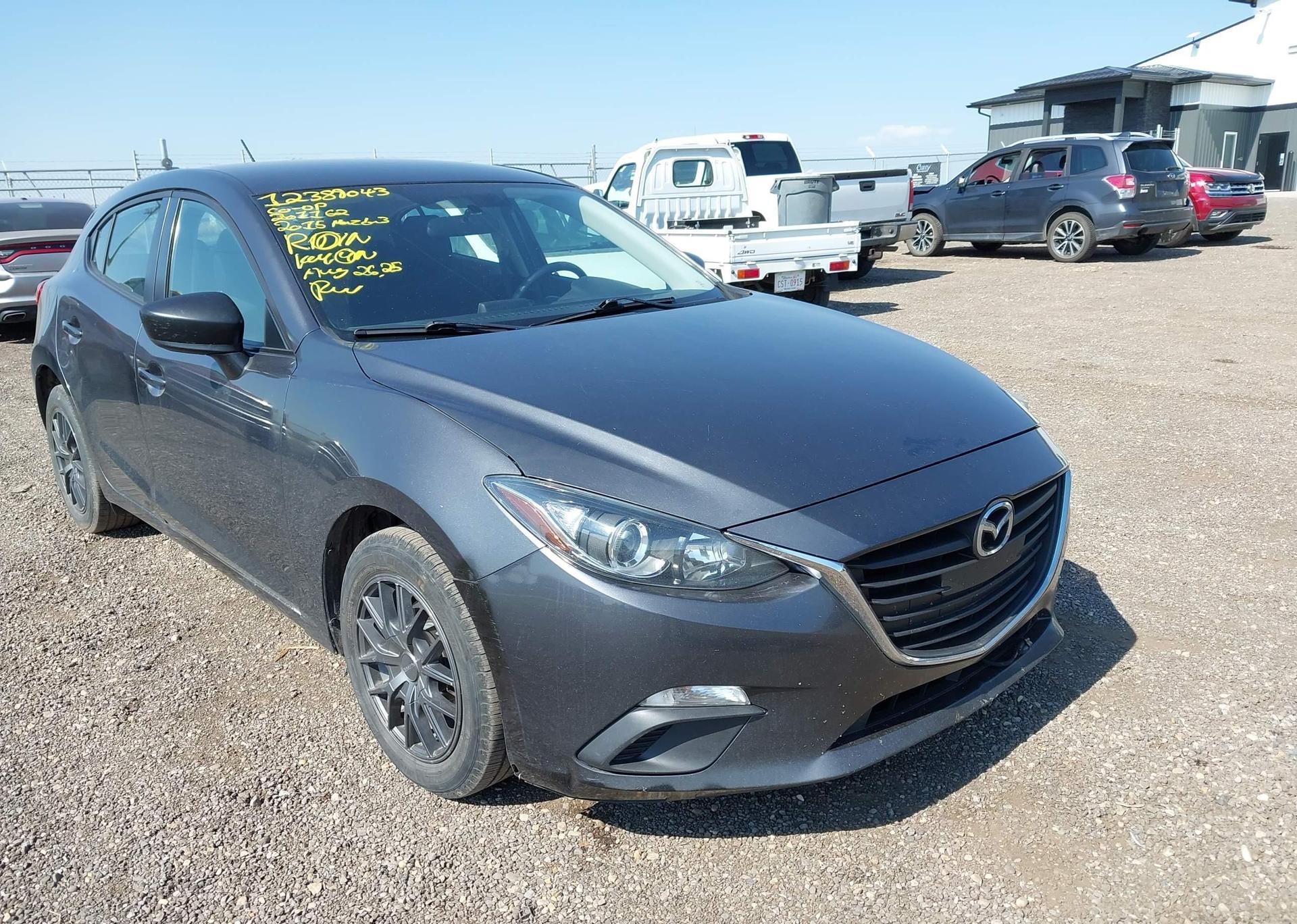 2015 MAZDA MAZDA3