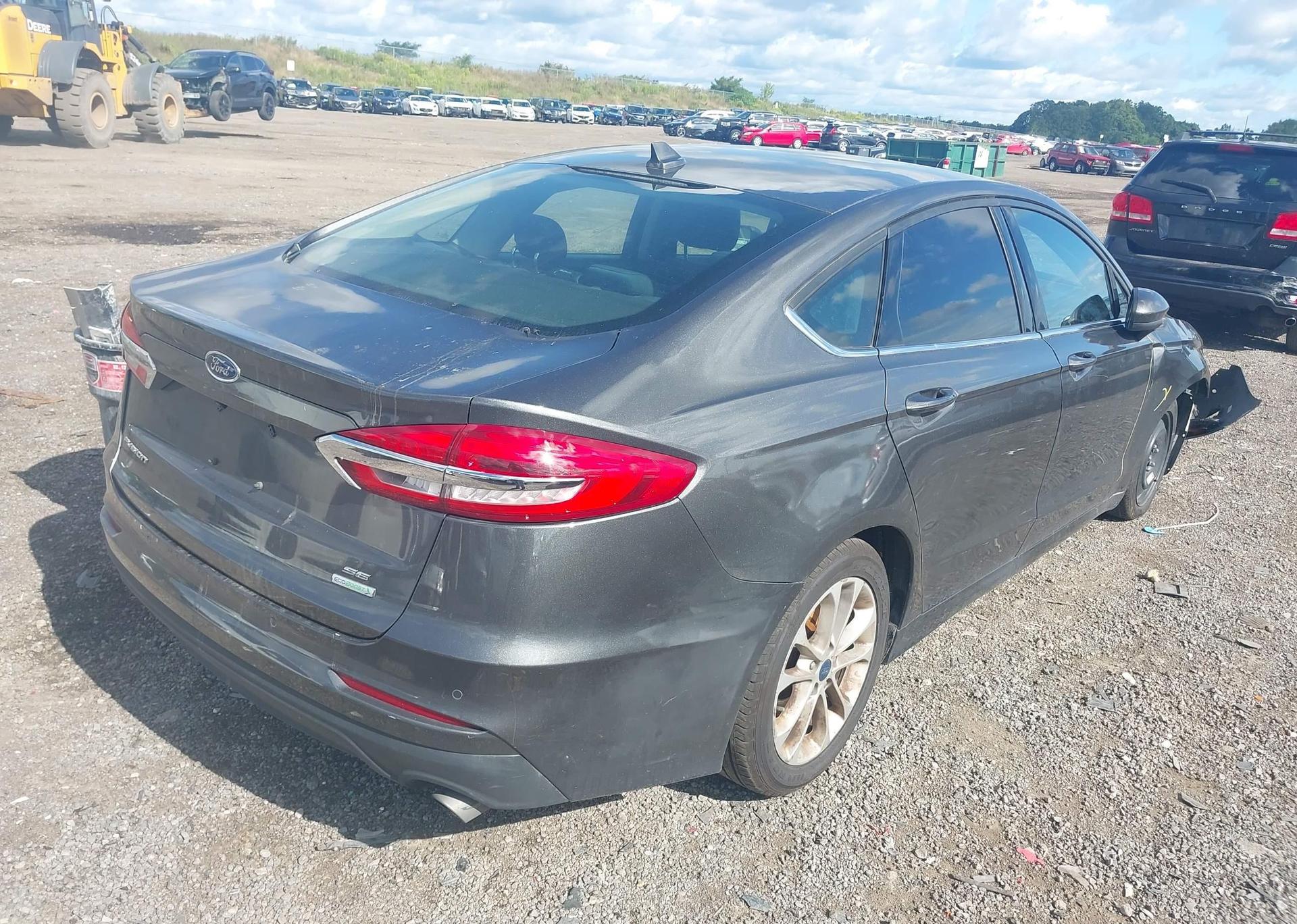 2019 FORD FUSION SE
