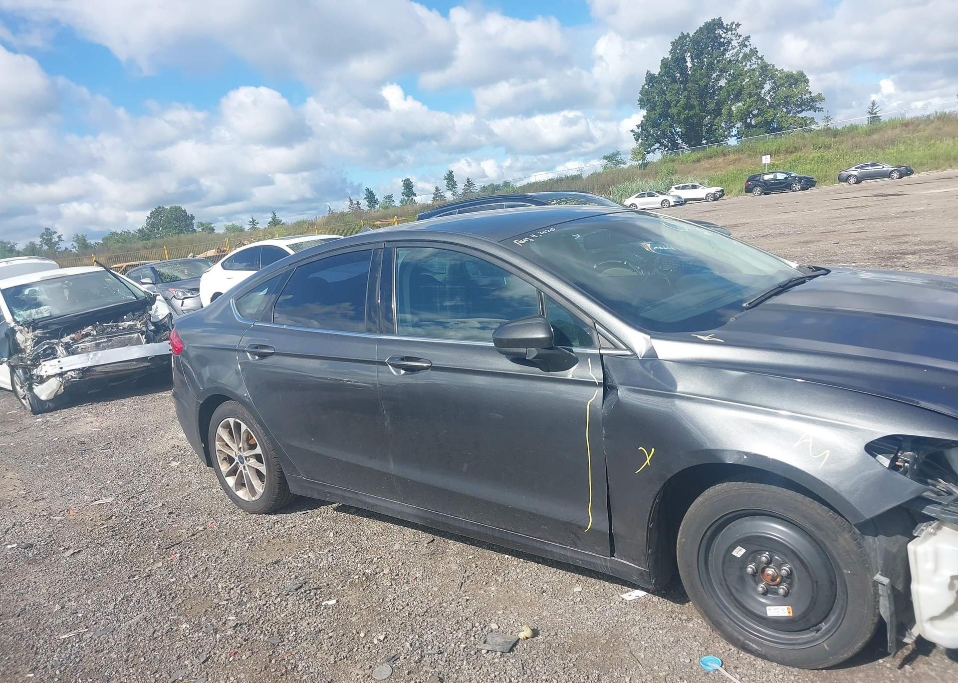 2019 FORD FUSION SE