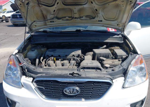 2011 KIA RONDO EX