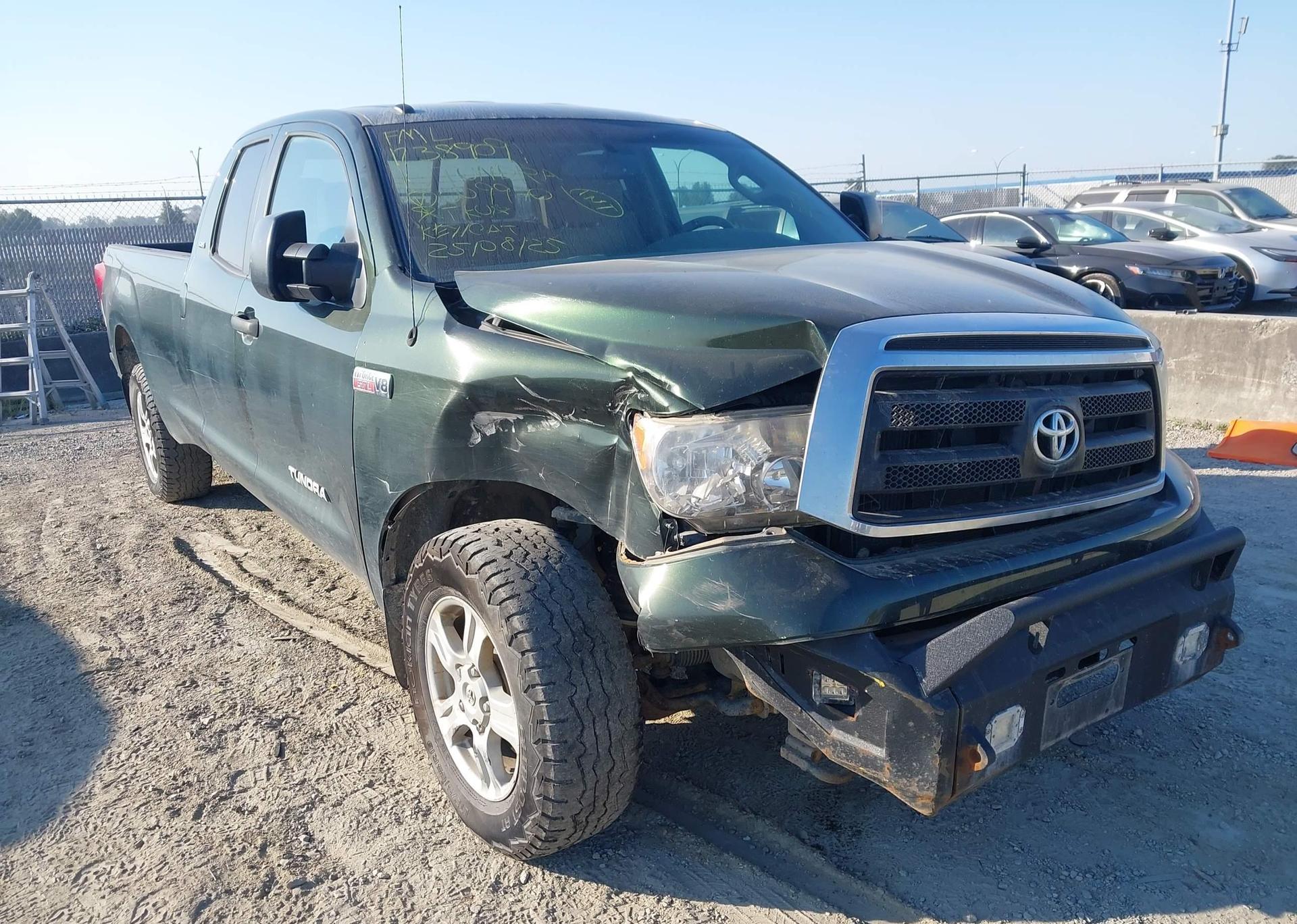 2010 TOYOTA TUNDRA DOUBLE CAB SR5