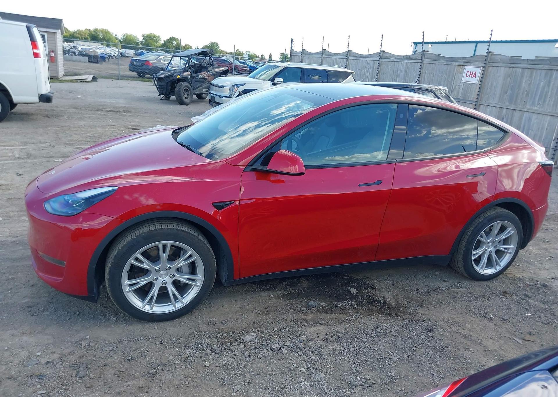 2022 TESLA MODEL Y