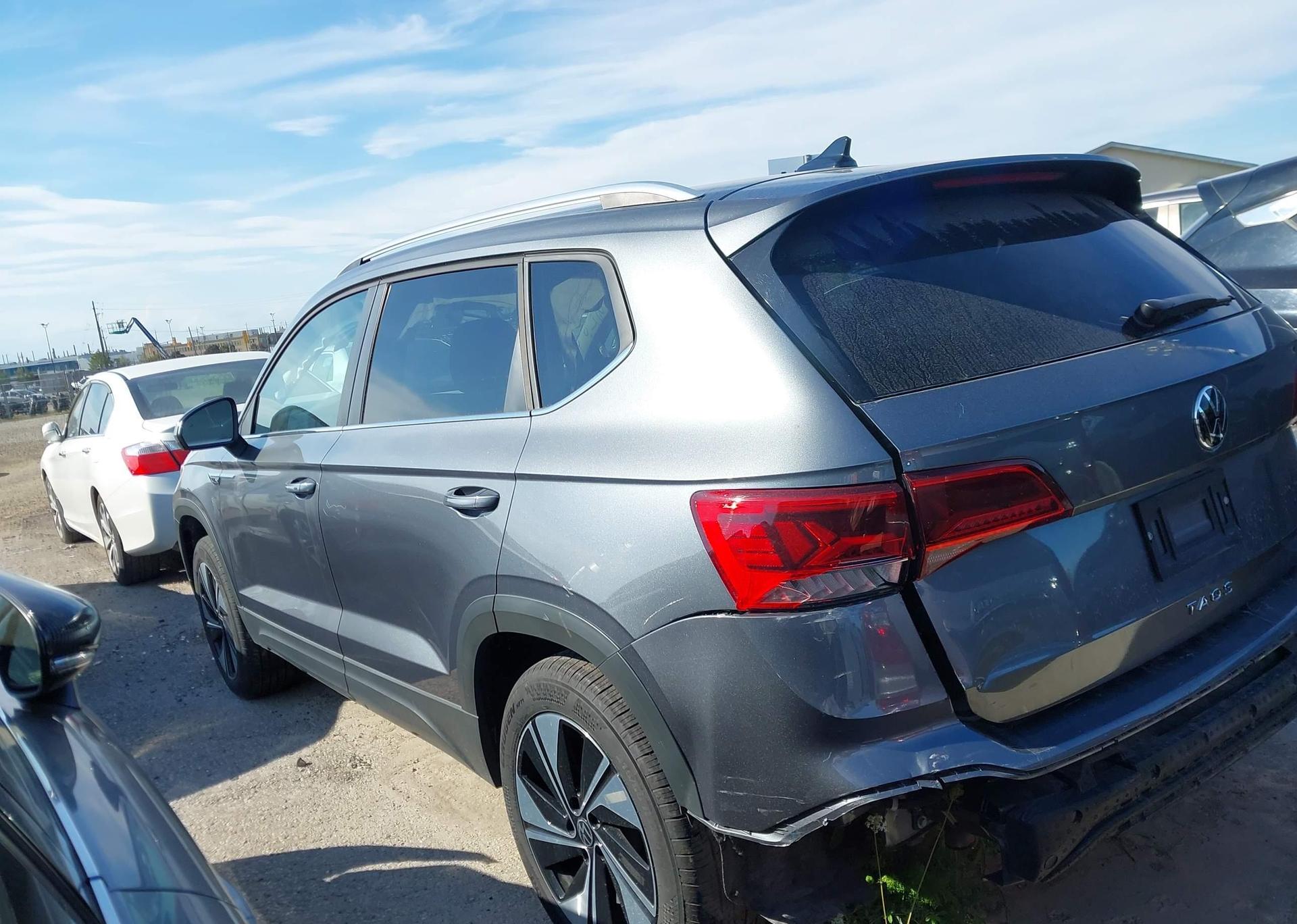 2024 VOLKSWAGEN TAOS SE