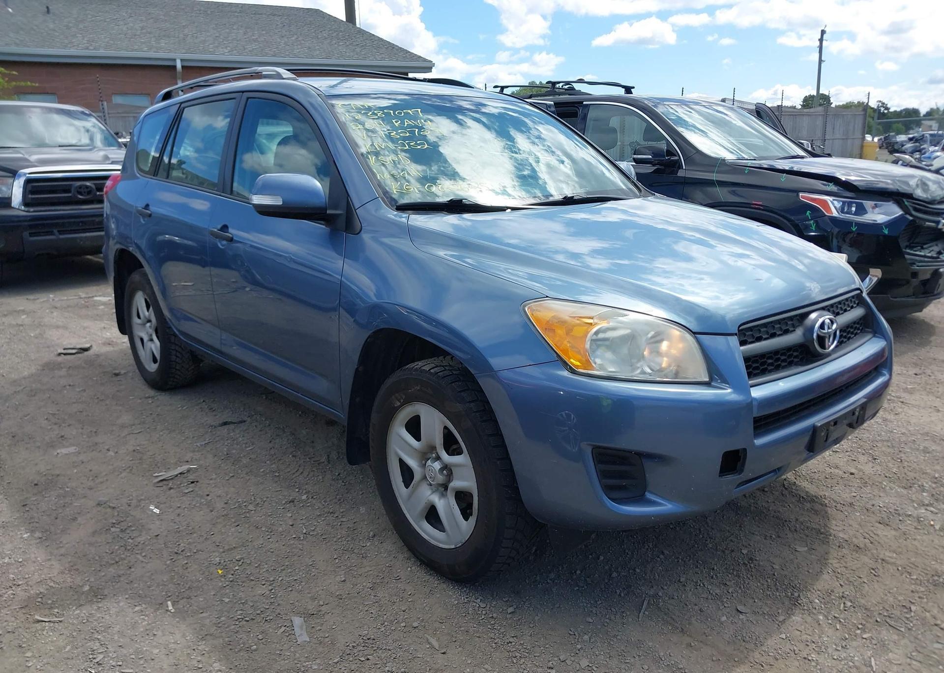 2011 TOYOTA RAV4