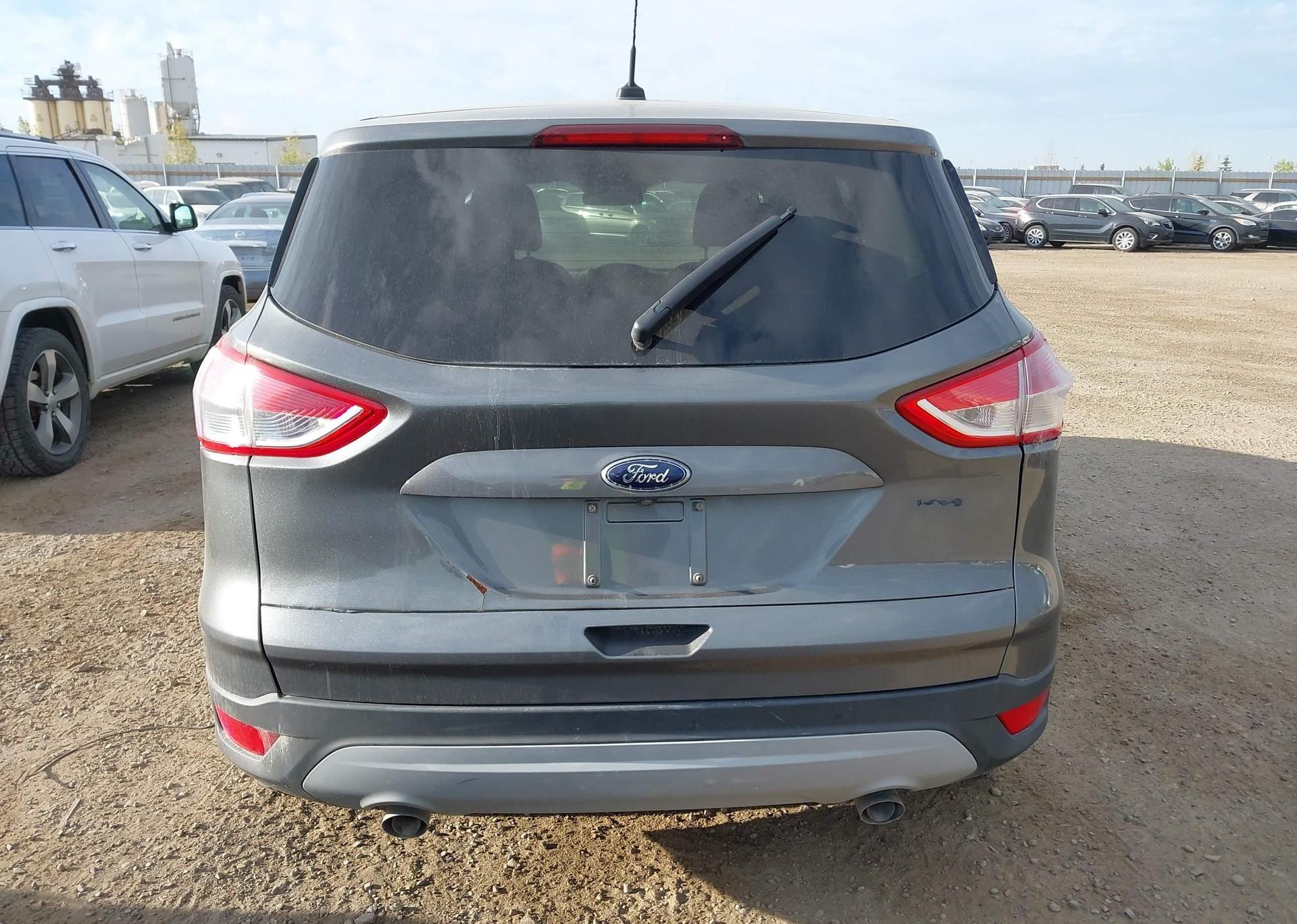2014 FORD ESCAPE SE