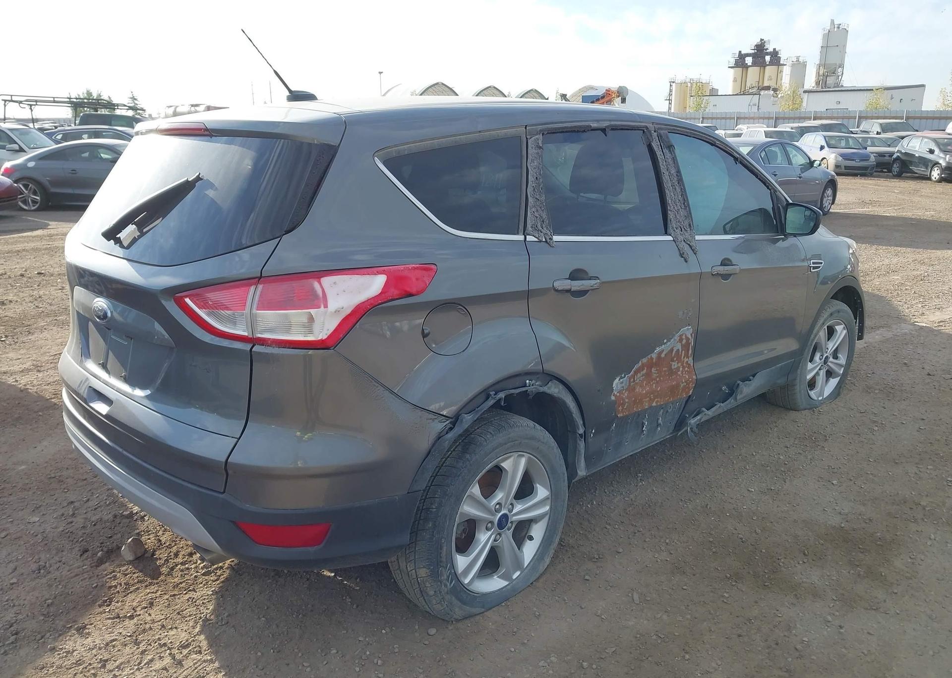2014 FORD ESCAPE SE