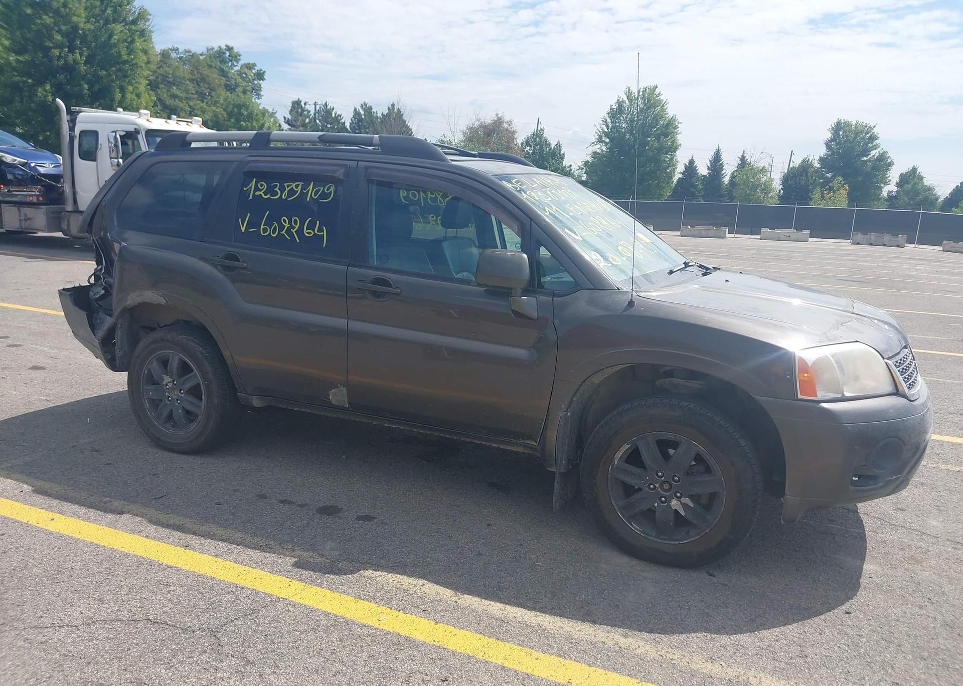 2011 MITSUBISHI ENDEAVOR