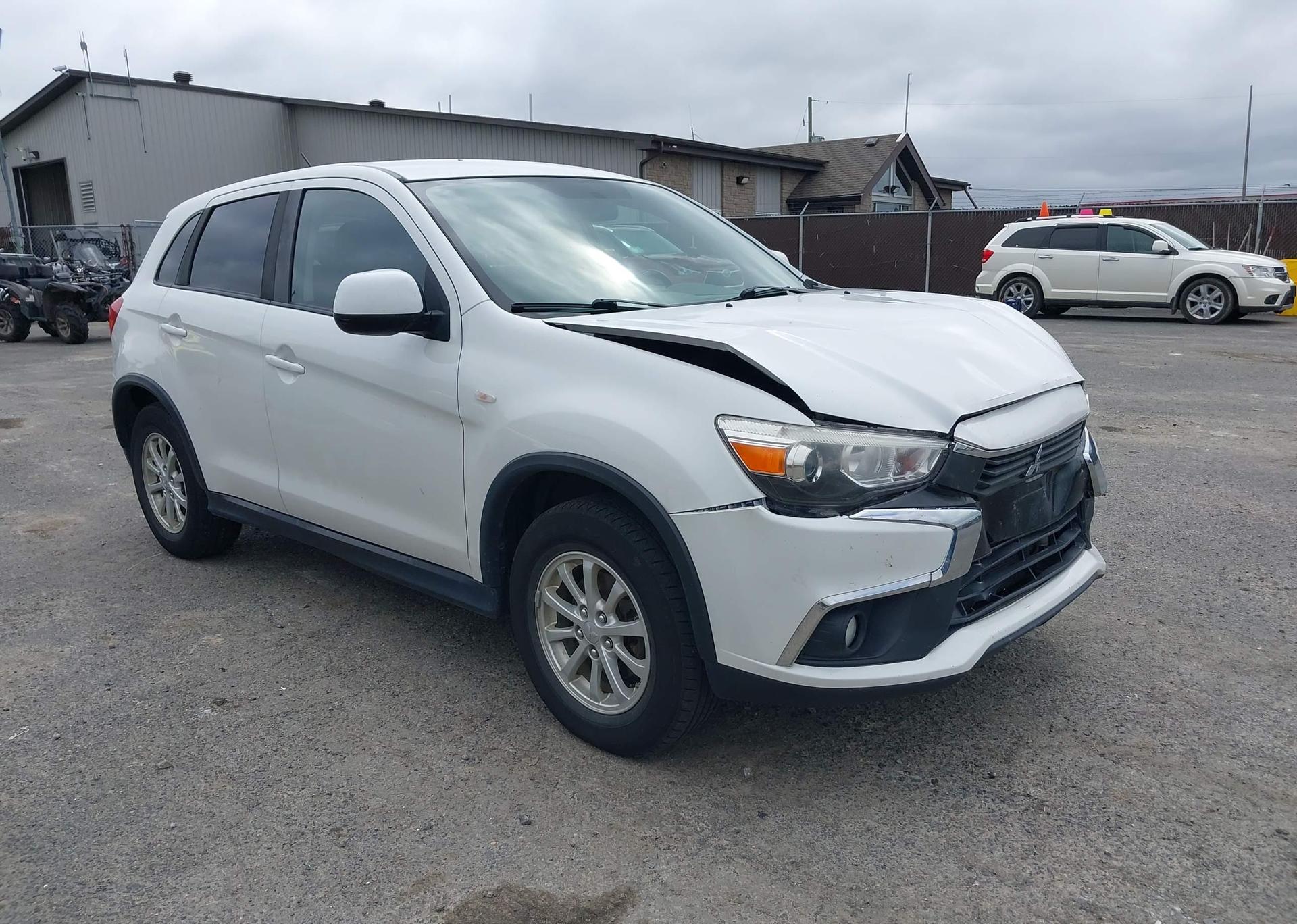 2016 MITSUBISHI RVR SE