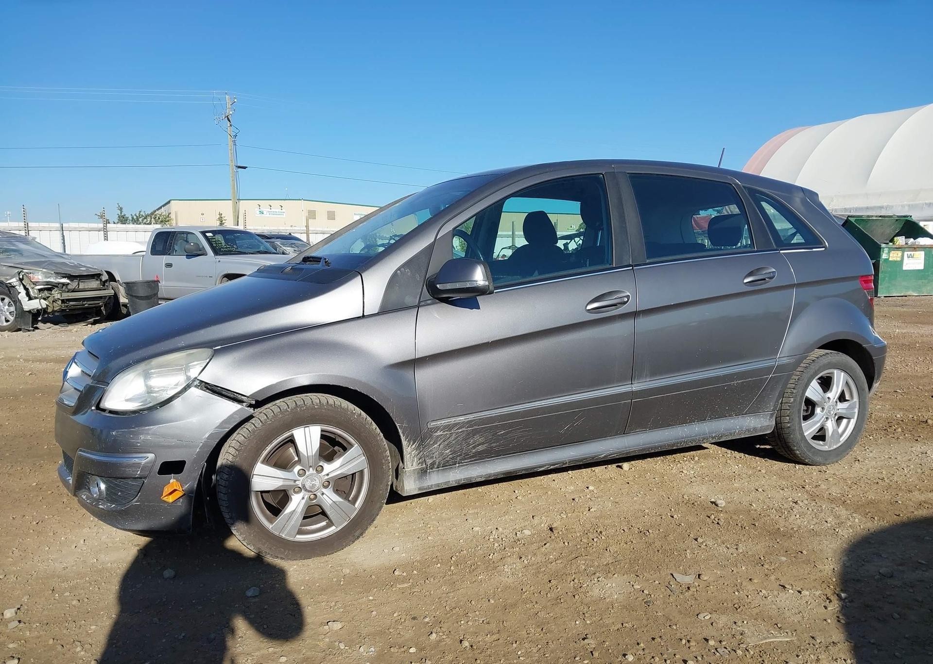 2010 MERCEDES-BENZ B200