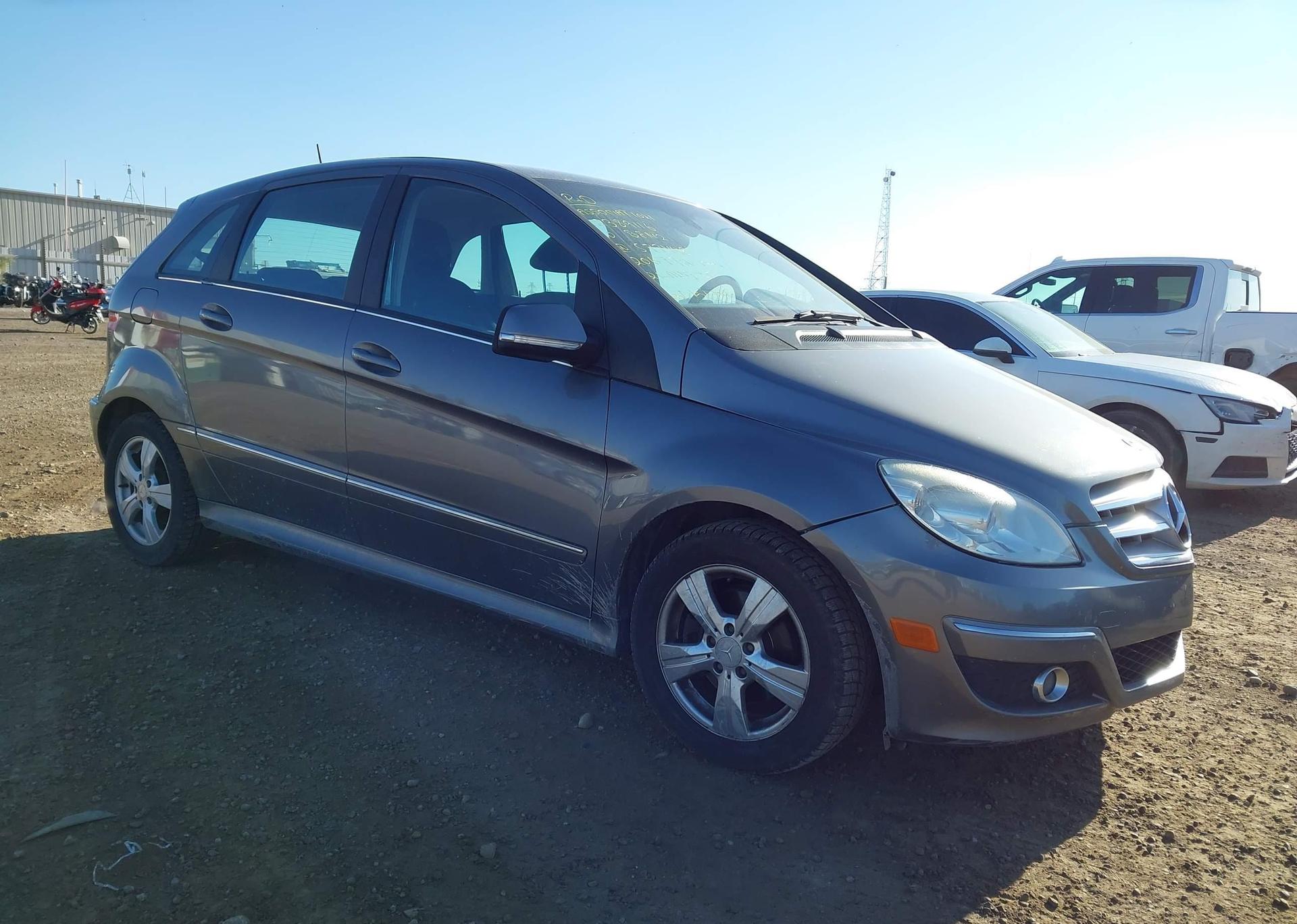 2010 MERCEDES-BENZ B200