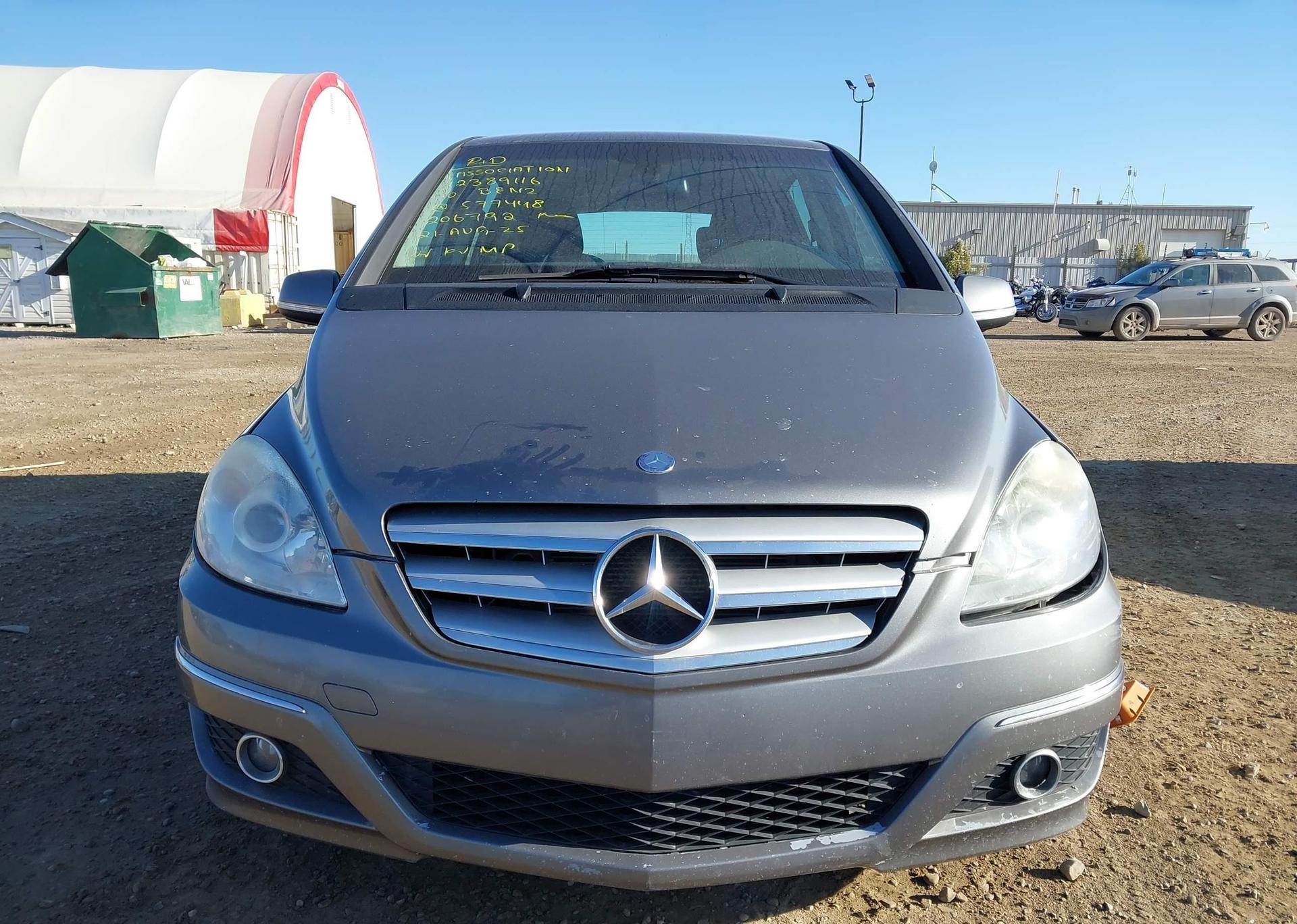 2010 MERCEDES-BENZ B200