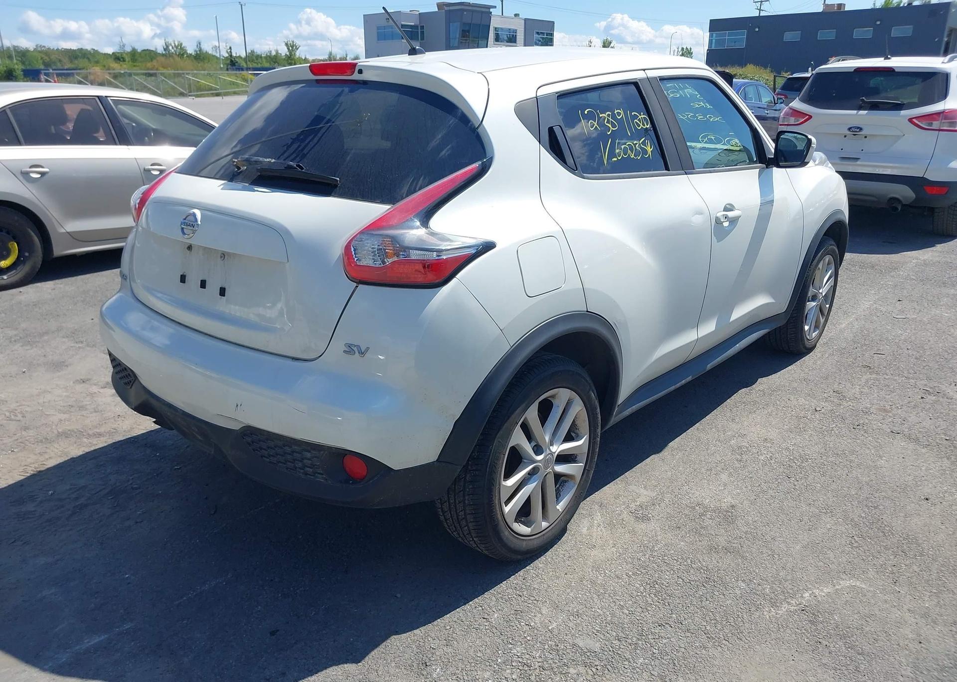 2016 NISSAN juke