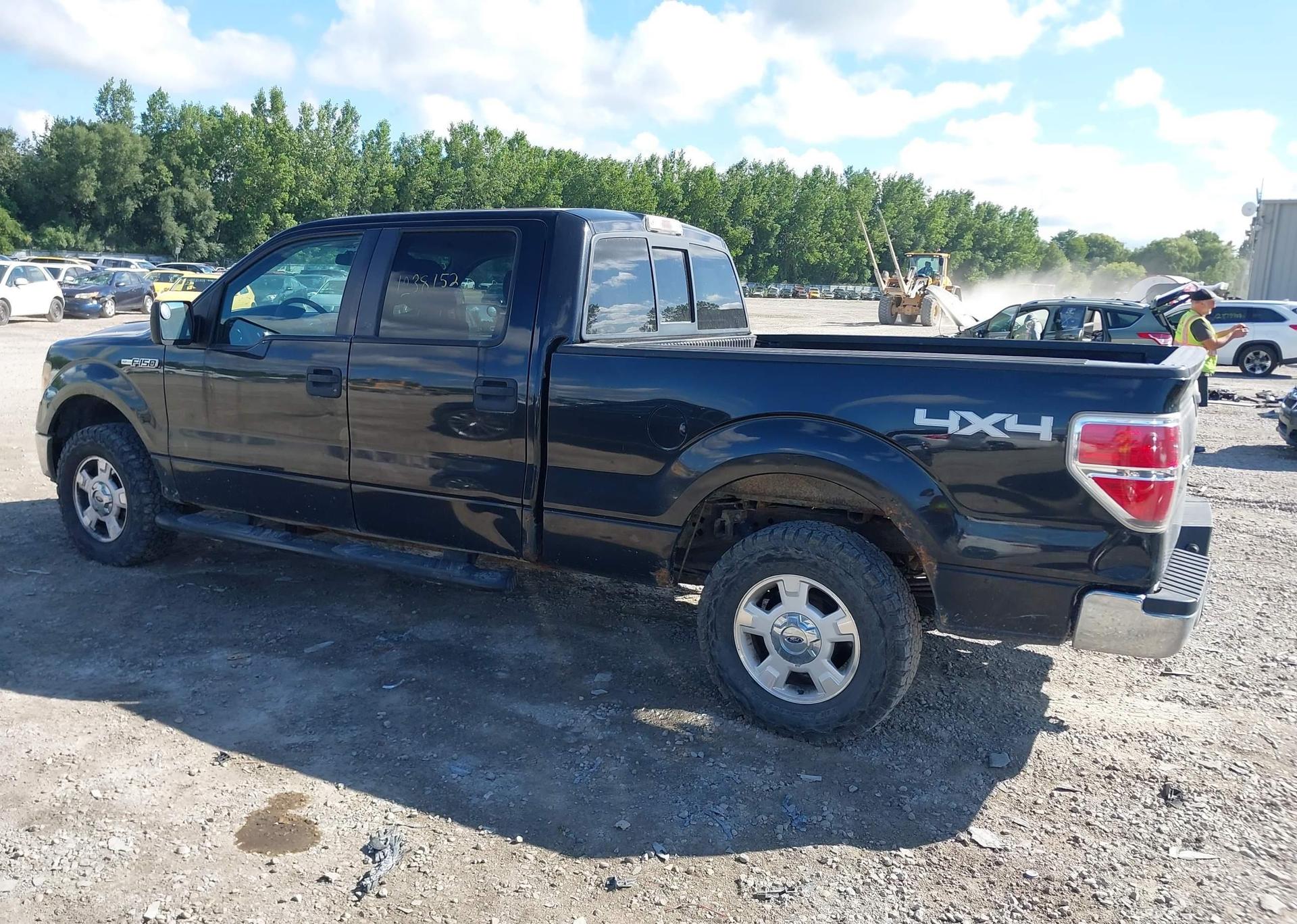 2010 FORD F150 SUPERCREW