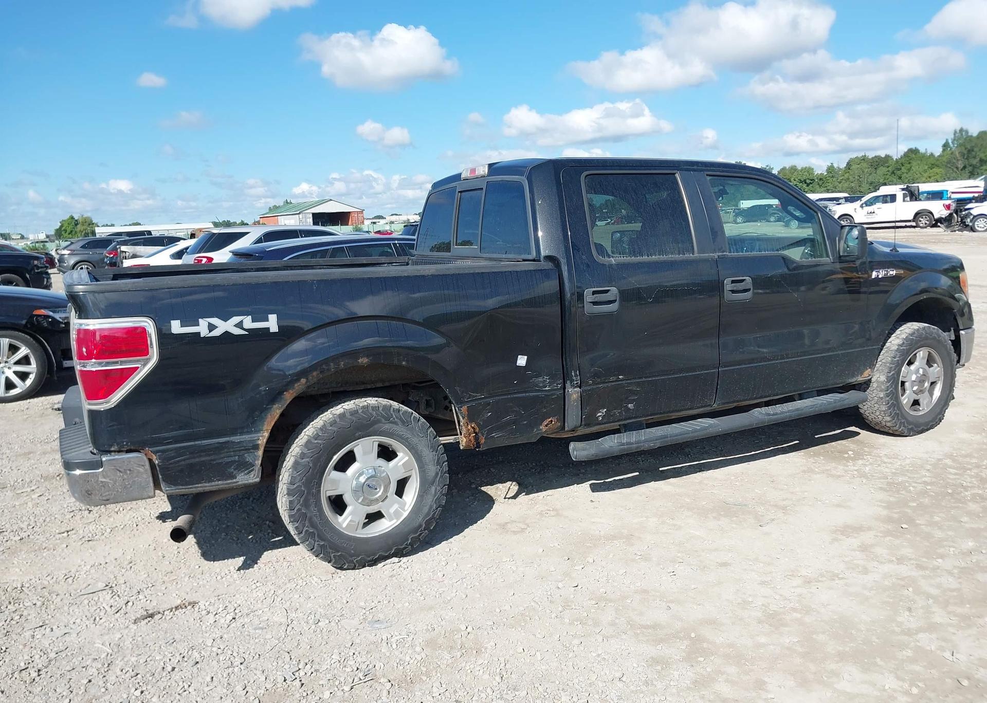2010 FORD F150 SUPERCREW