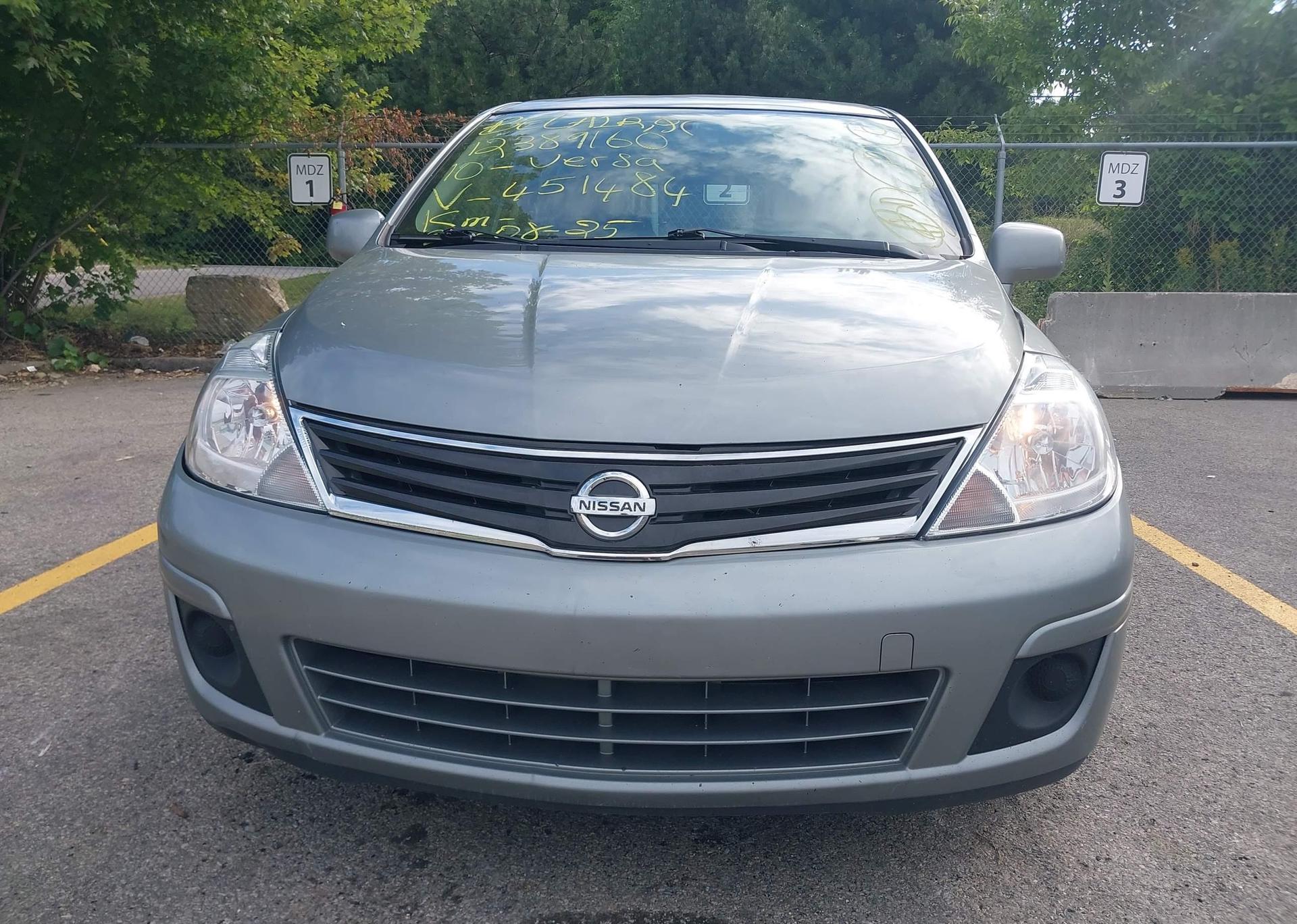 2010 NISSAN VERSA