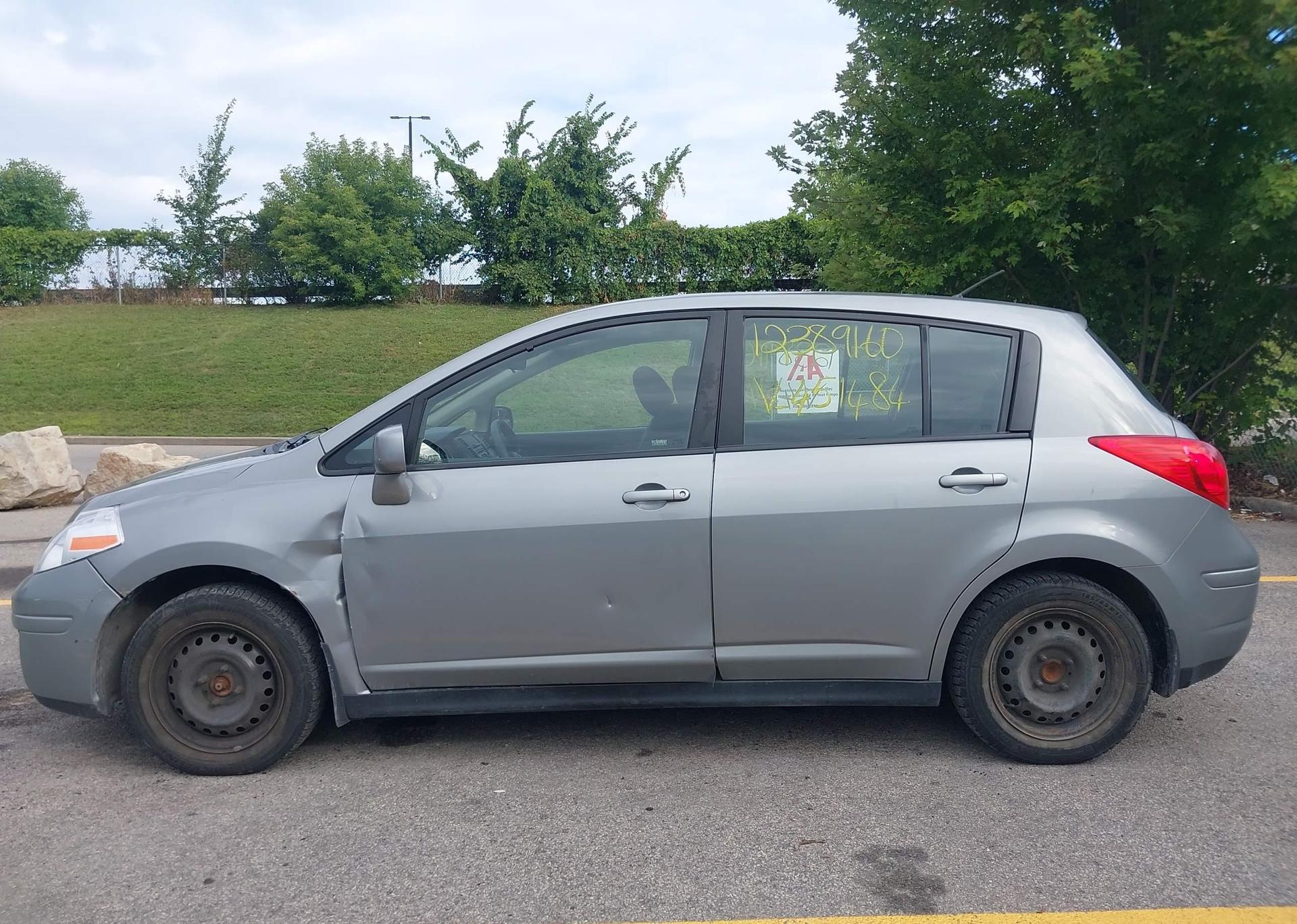 2010 NISSAN VERSA