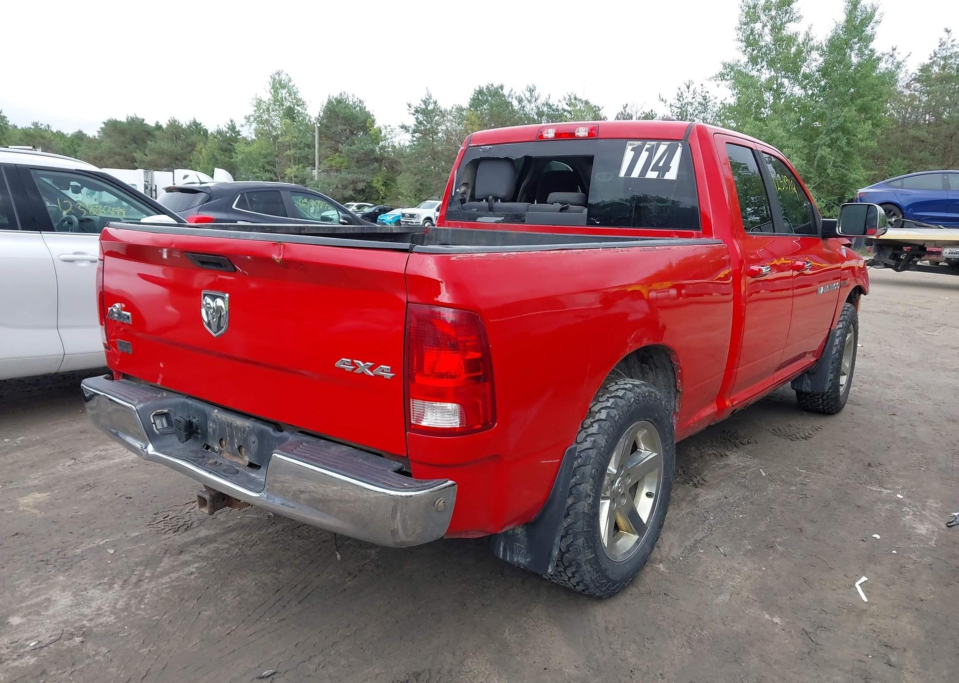2011 DODGE RAM 1500