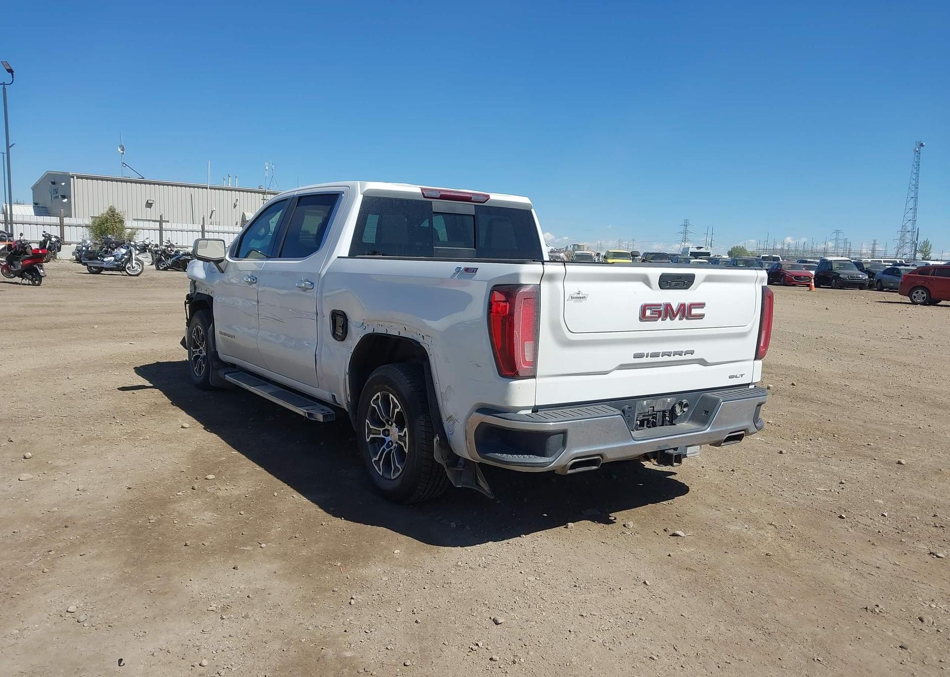 2021 GMC SIERRA K1500 SLT