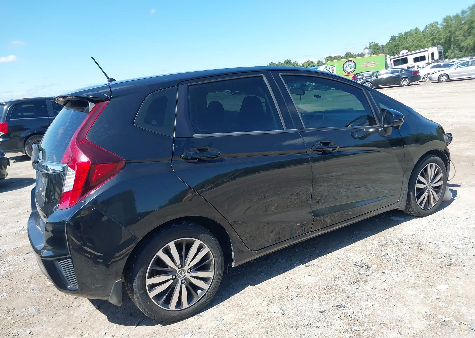 2015 HONDA FIT EX