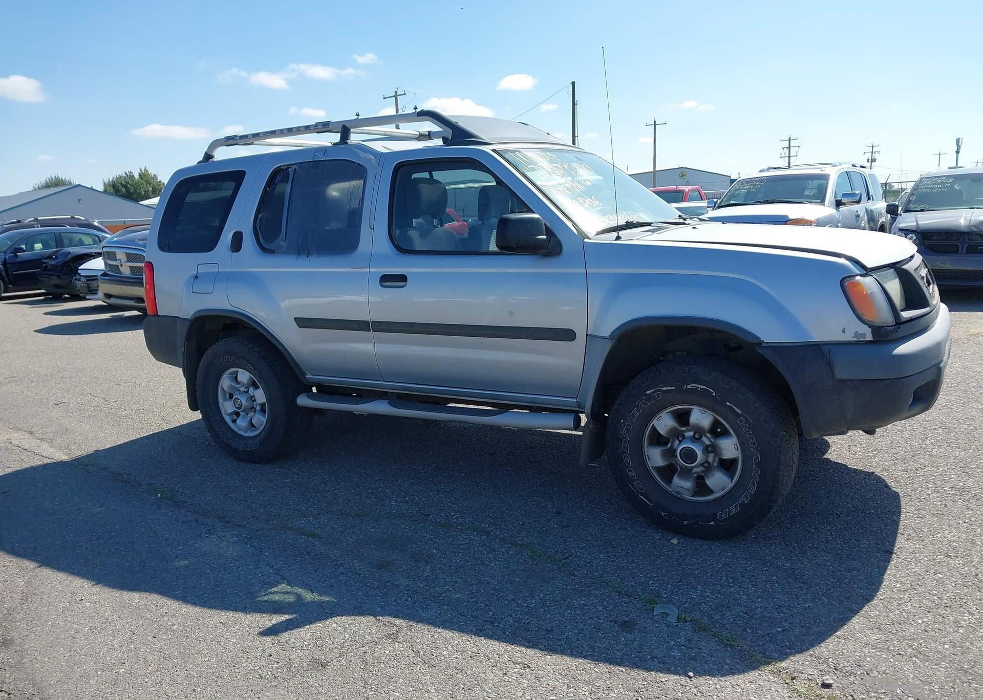 2001 NISSAN XTERRA XE