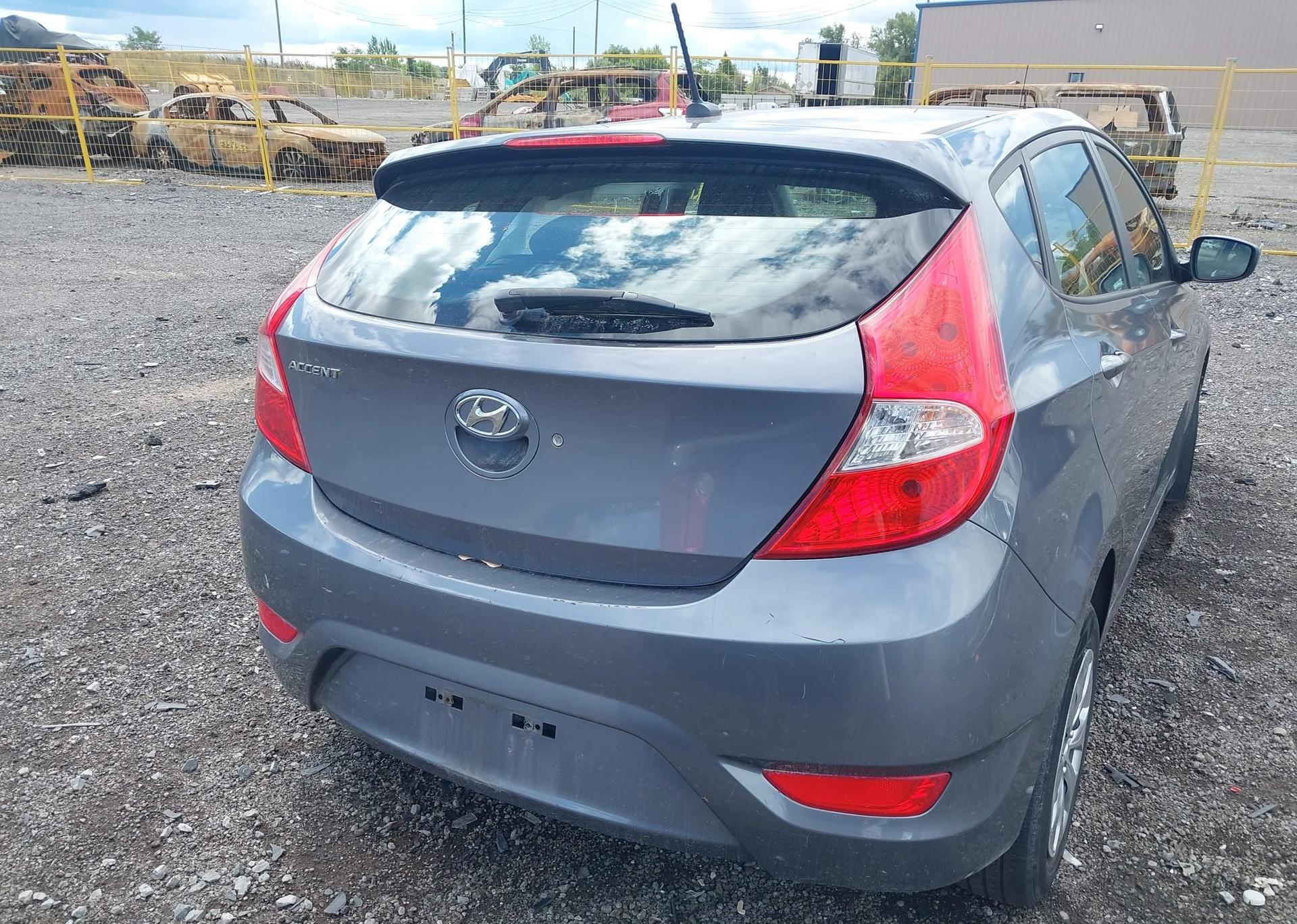2017 HYUNDAI ACCENT SE