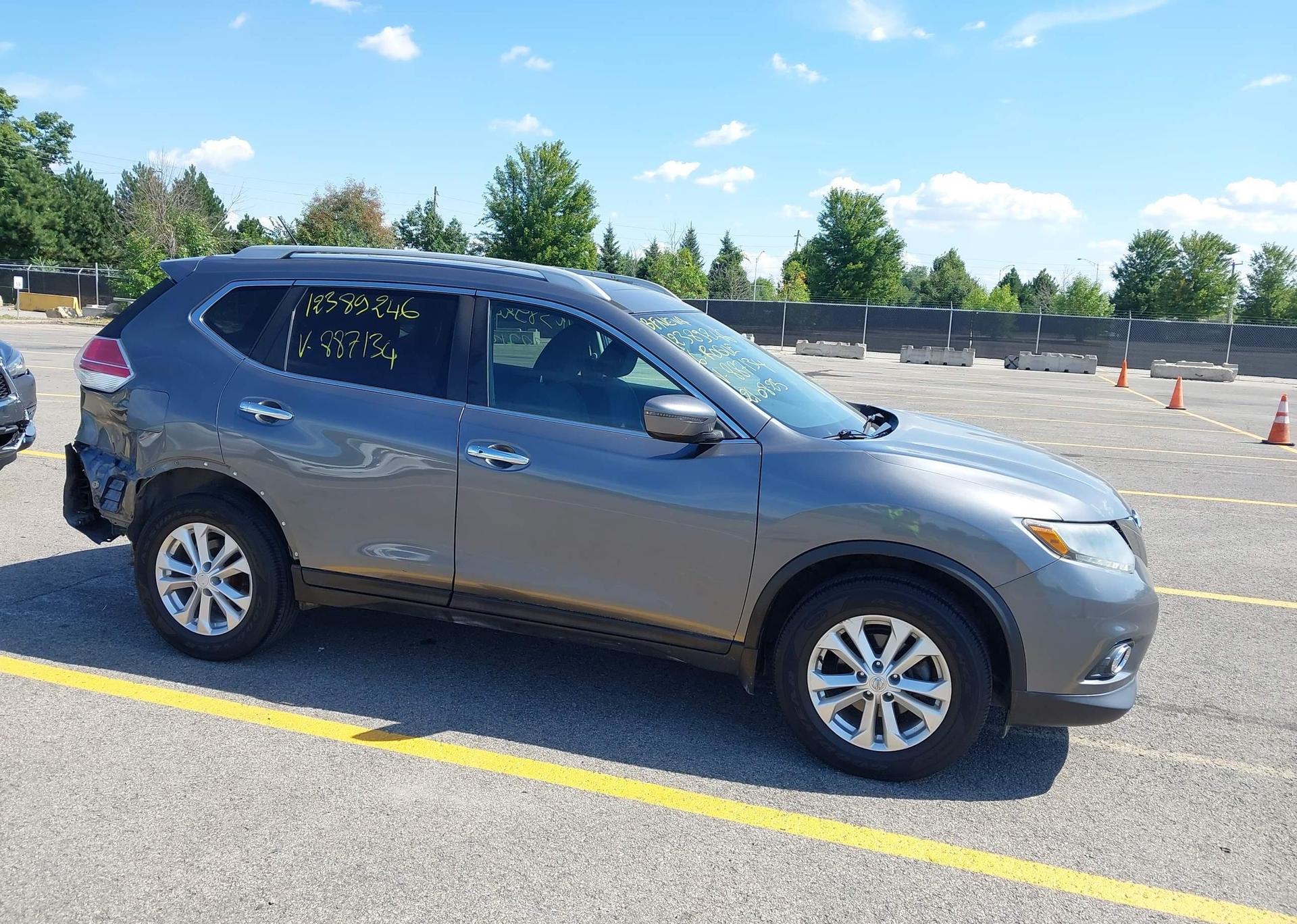 2016 NISSAN ROGUE S