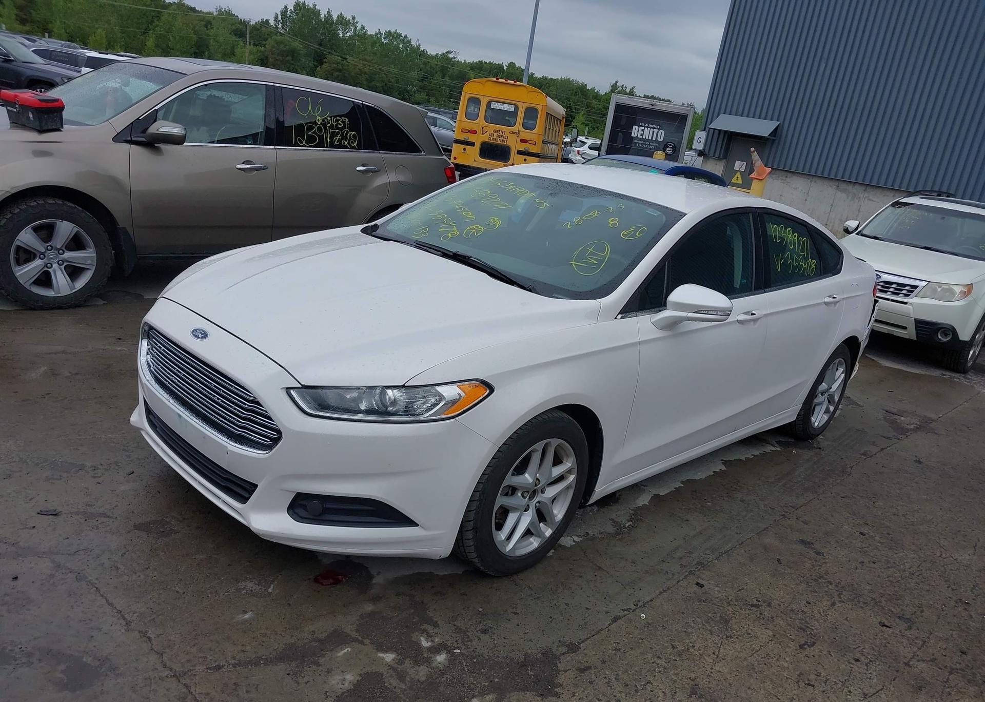 2013 FORD FUSION SE