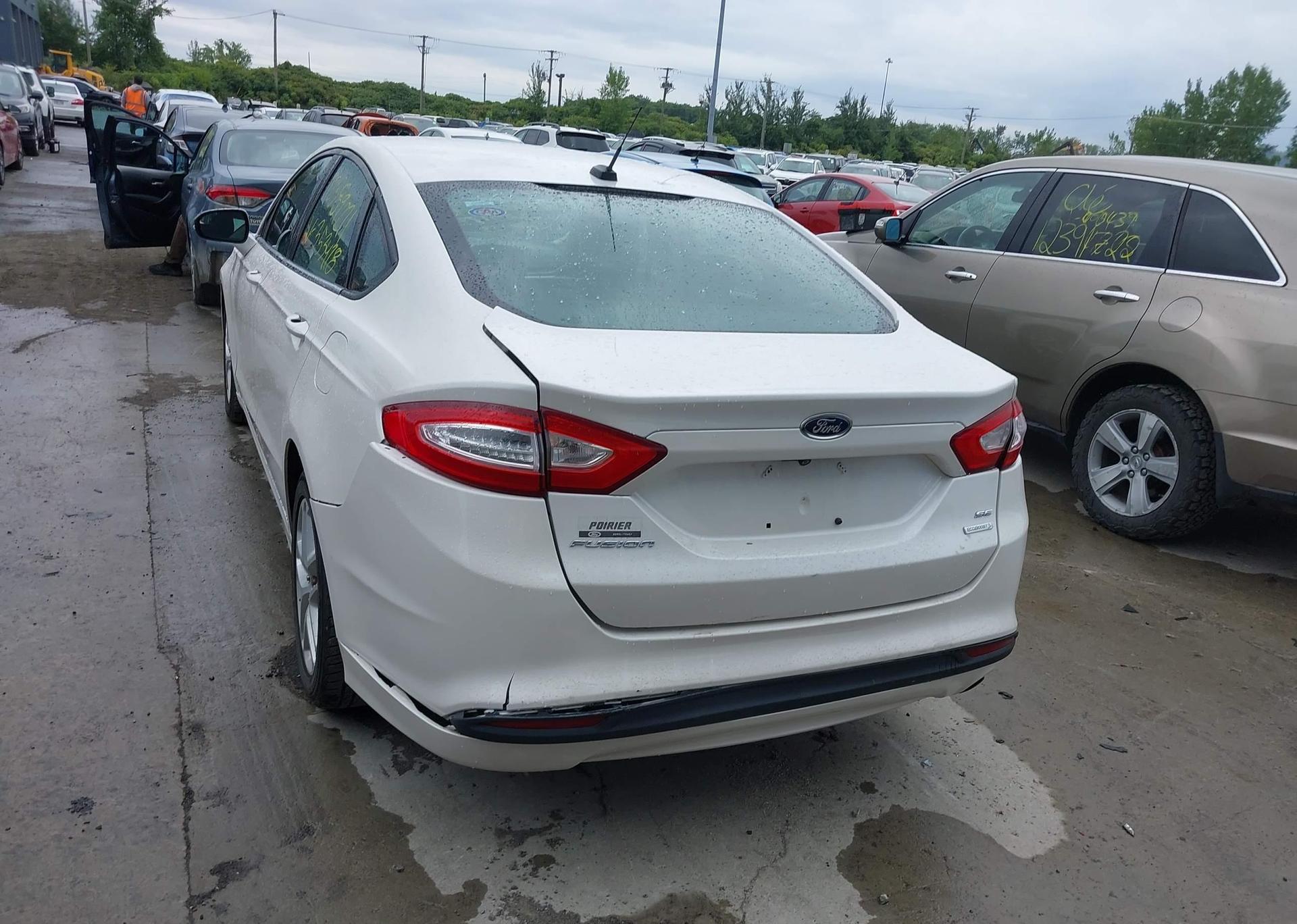 2013 FORD FUSION SE