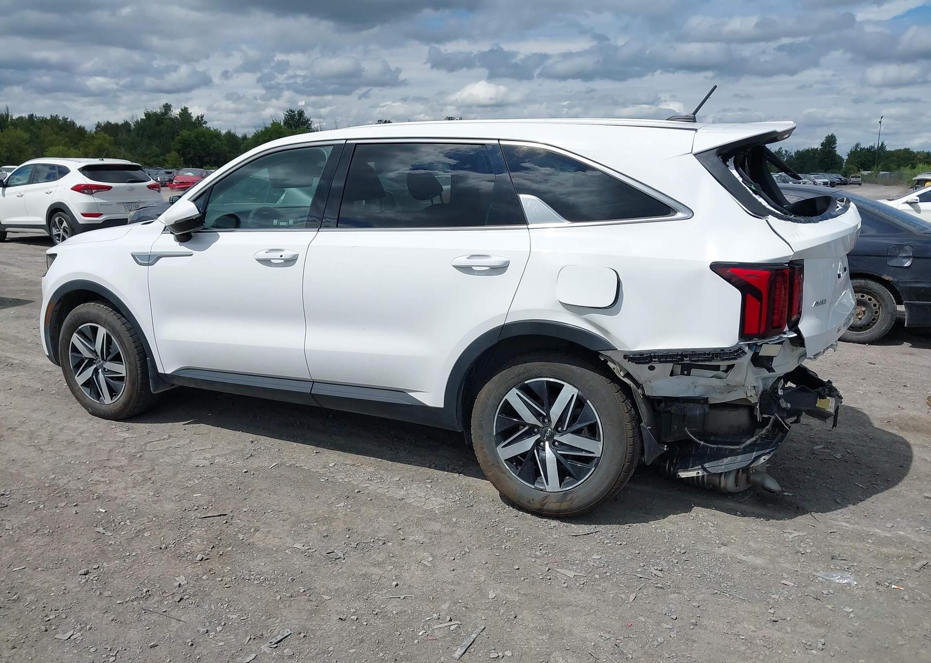 2022 KIA SORENTO 2.5L LX PREMIUM