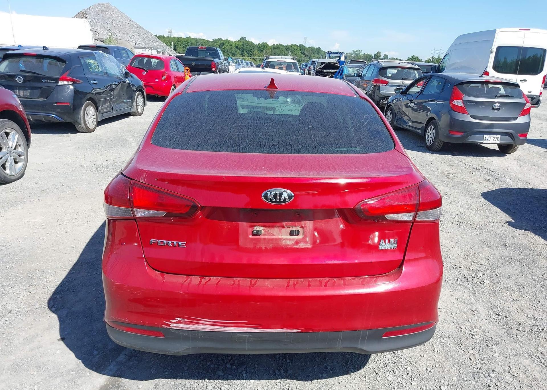 2017 KIA FORTE EX