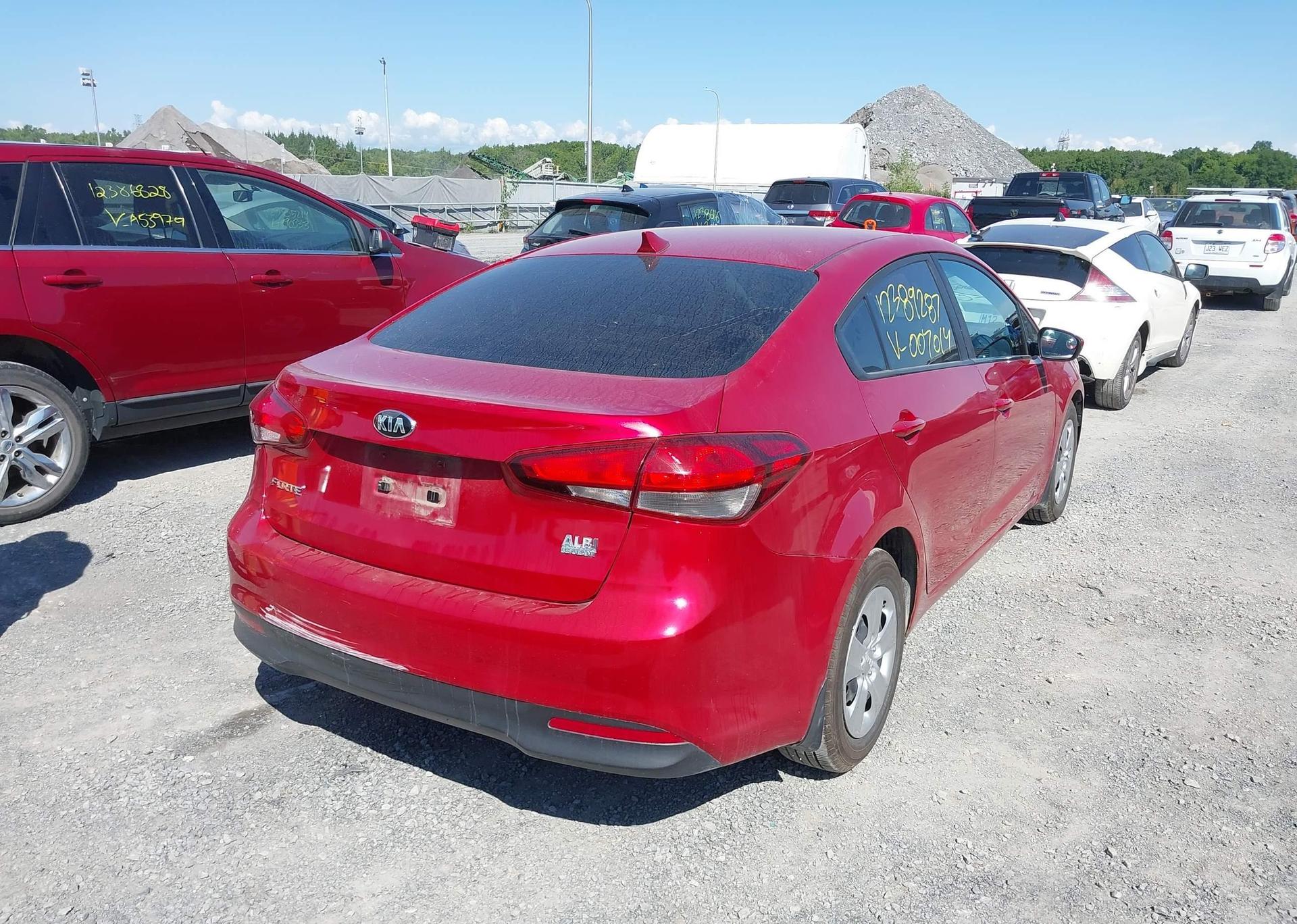 2017 KIA FORTE EX