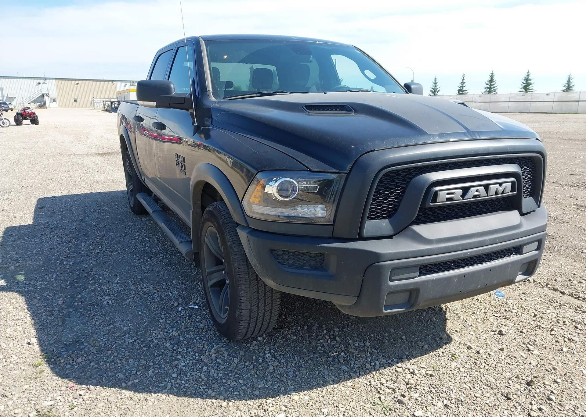 2024 RAM 1500 CLASSIC SLT