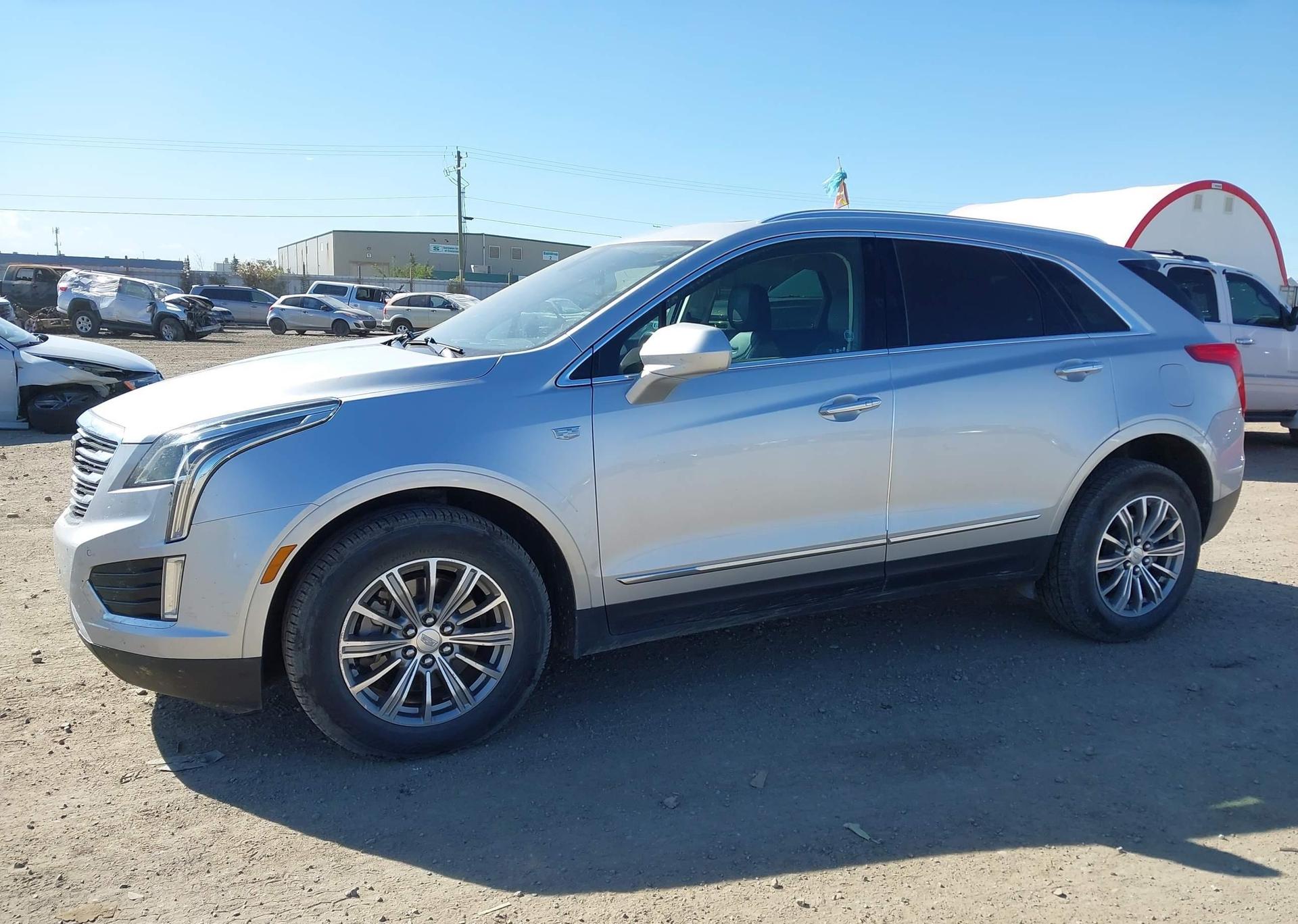 2017 CADILLAC XT5 LUXURY