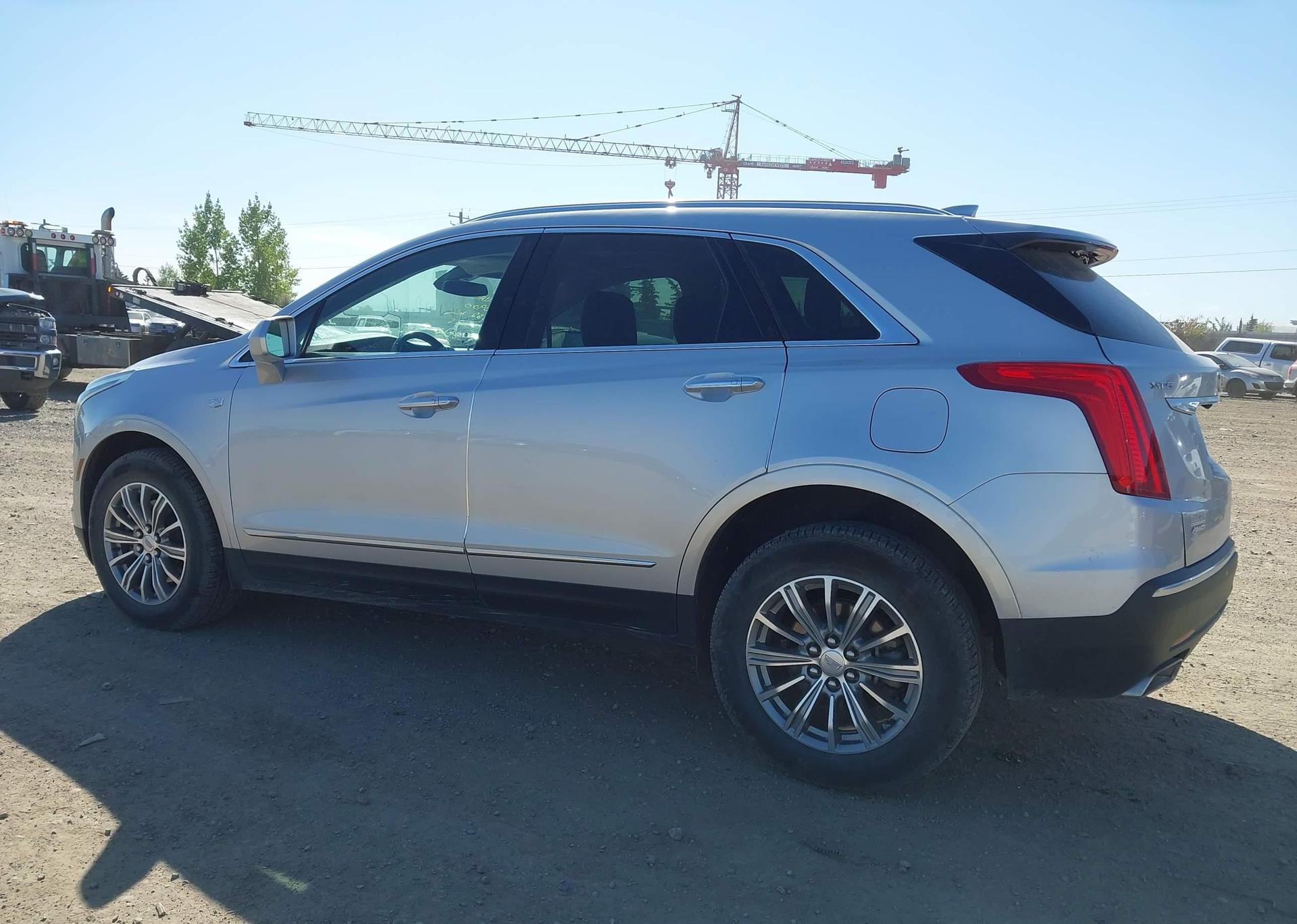 2017 CADILLAC XT5 LUXURY
