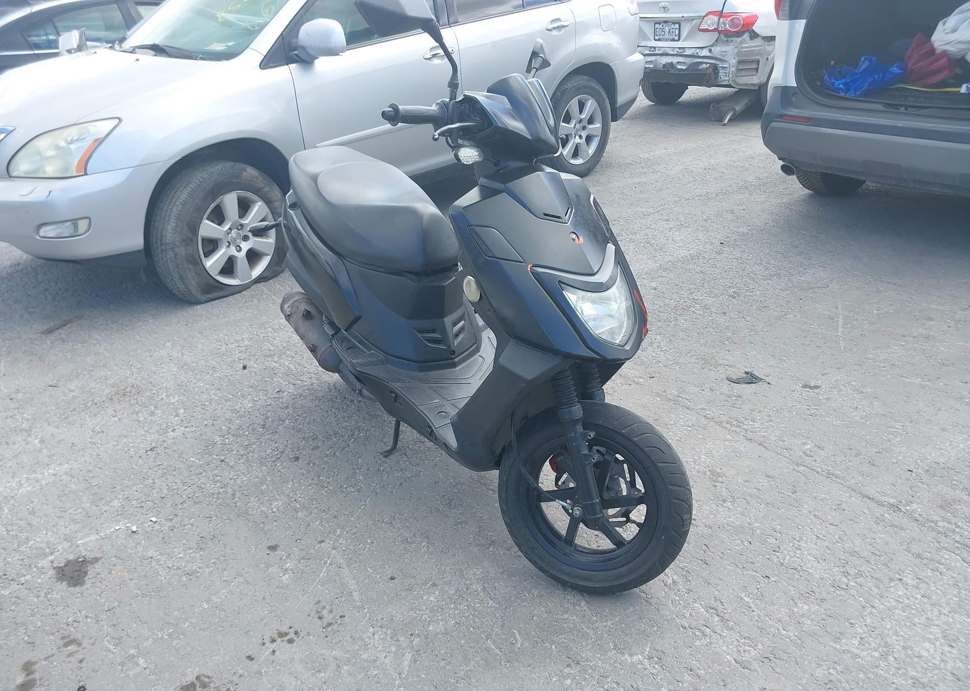 2014 SCOOTER PGO T-REX