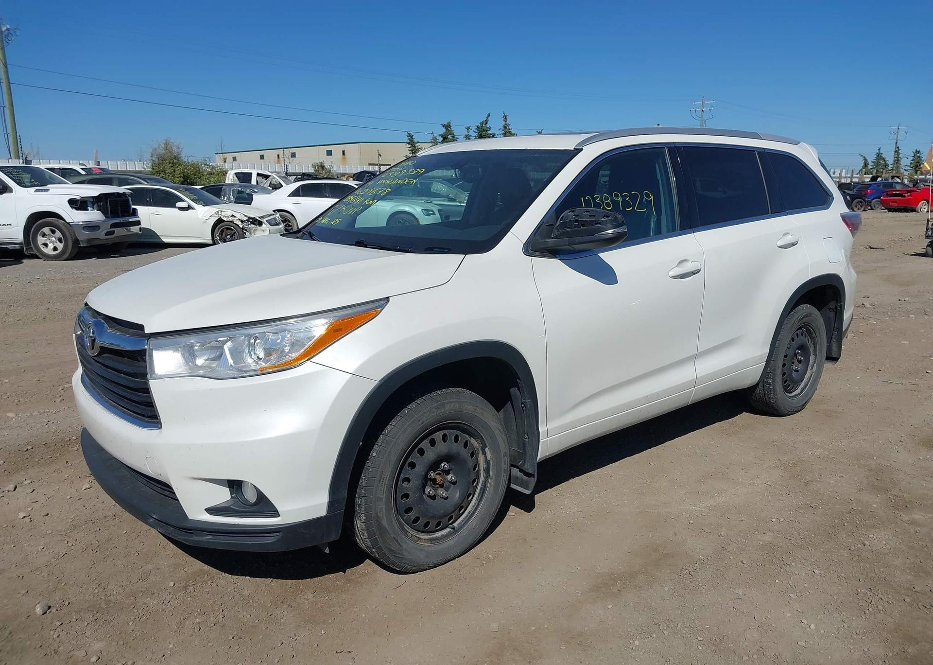 2014 TOYOTA highlander xle